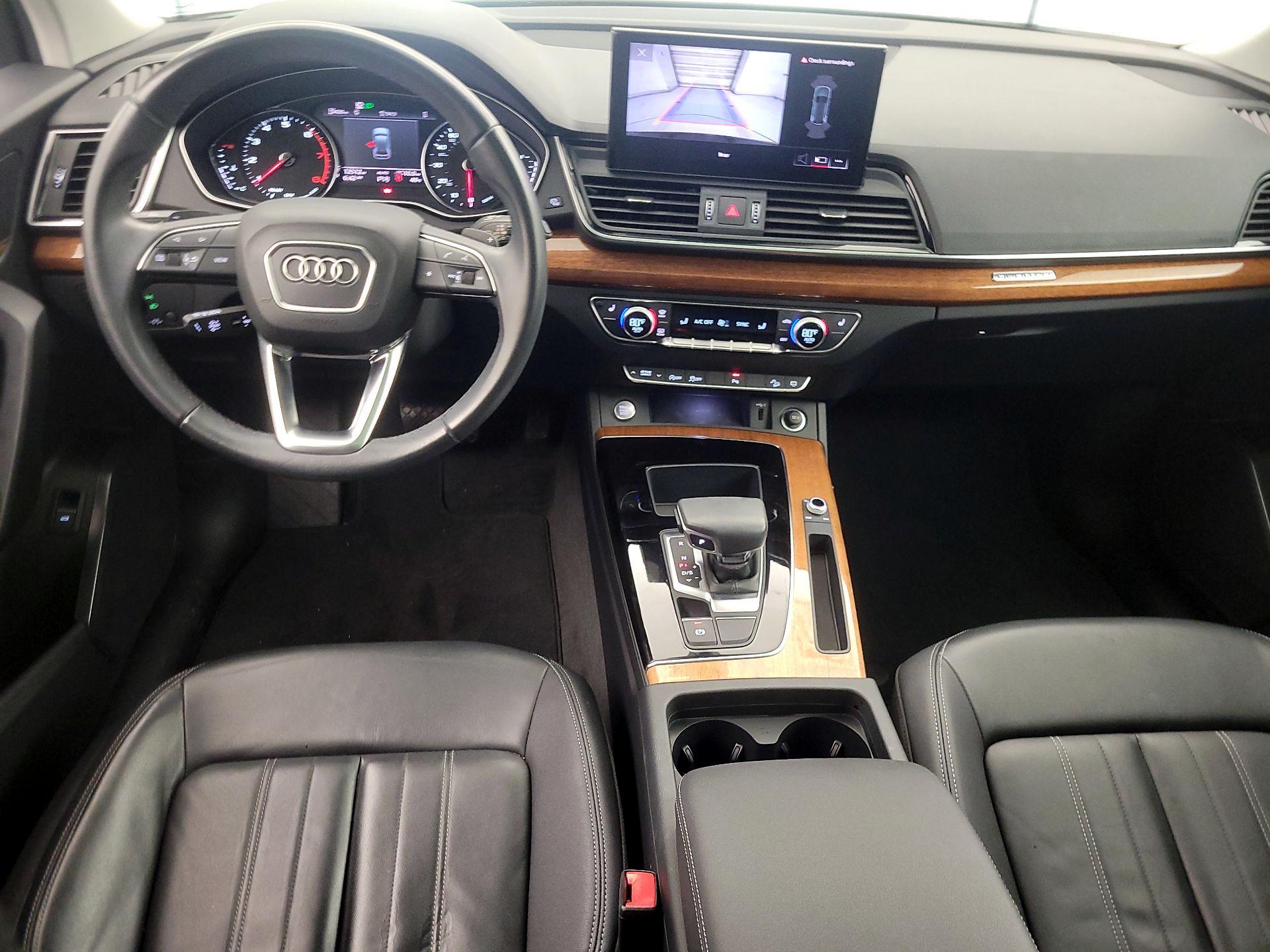 Thumbnail: 2023 Audi Q5 - 9