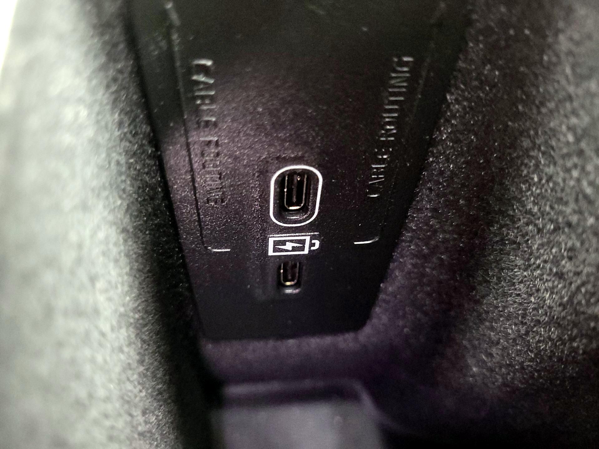 Thumbnail: 2023 Volvo XC90 - 18