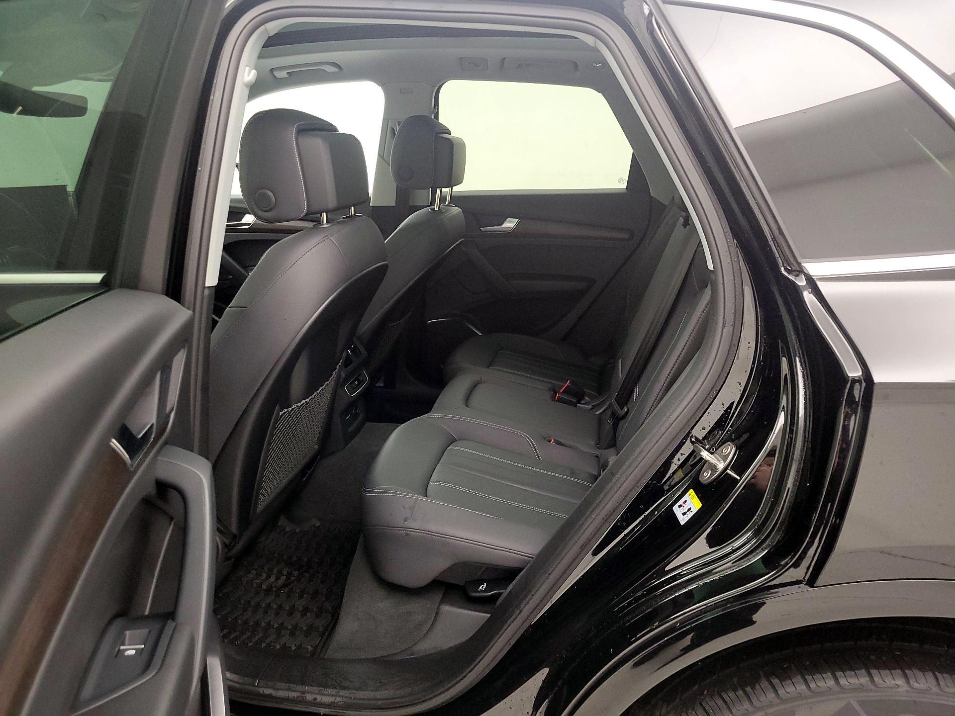 Thumbnail: 2023 Audi Q5 - 20