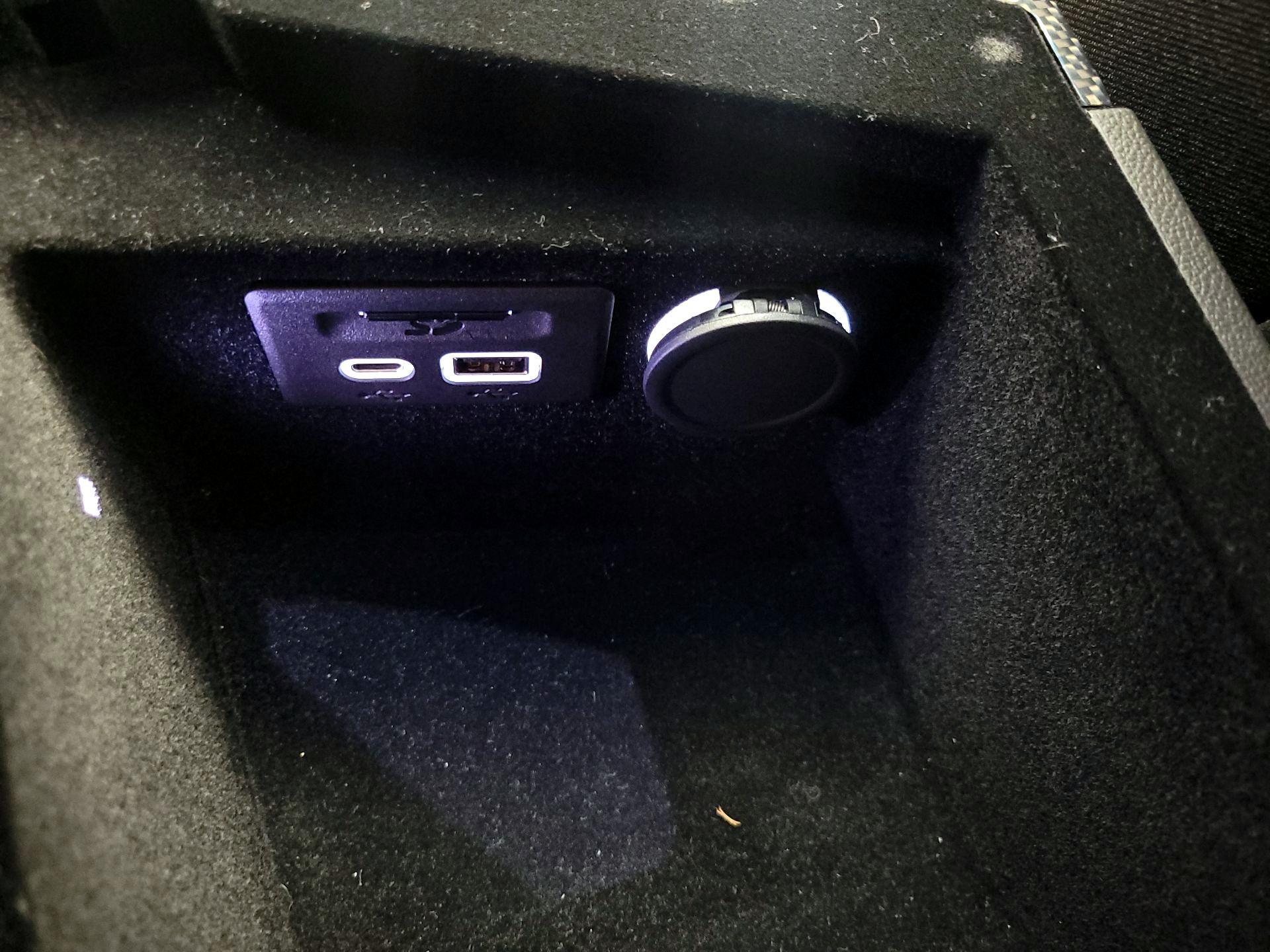 Thumbnail: 2023 Cadillac CT4 - 19