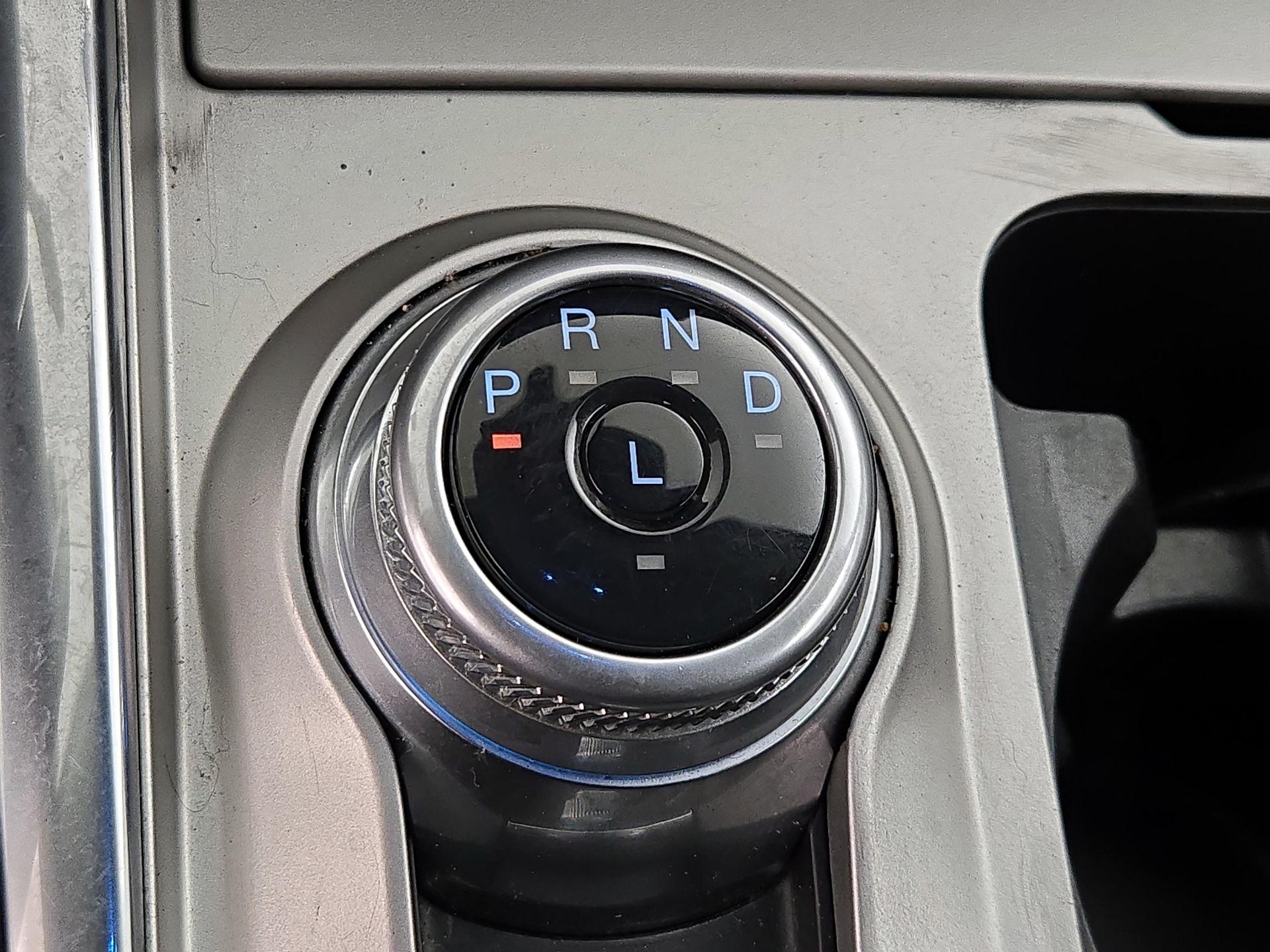 Thumbnail: 2022 Ford Explorer - 18