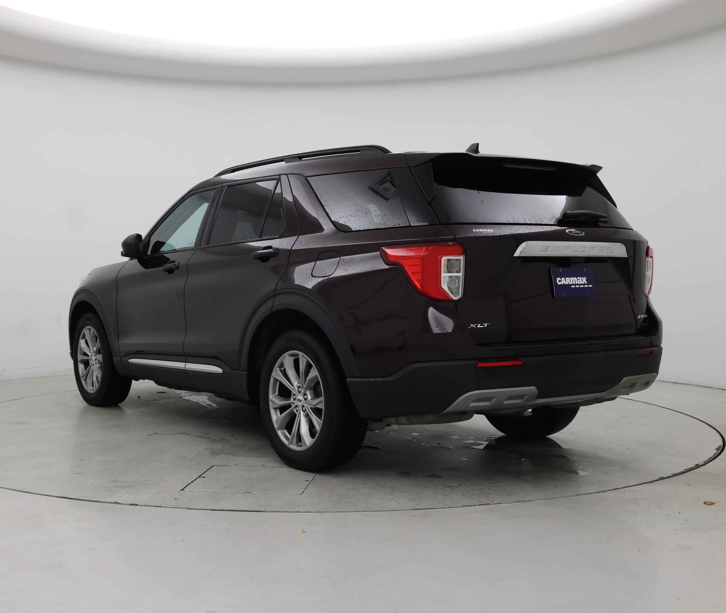 Thumbnail: 2022 Ford Explorer - 2