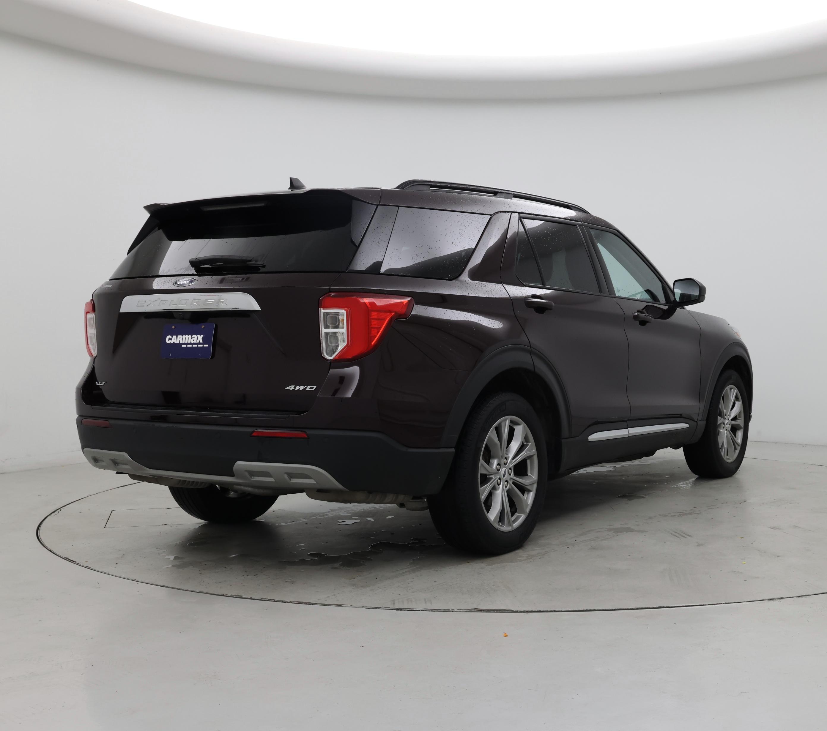 Thumbnail: 2022 Ford Explorer - 8