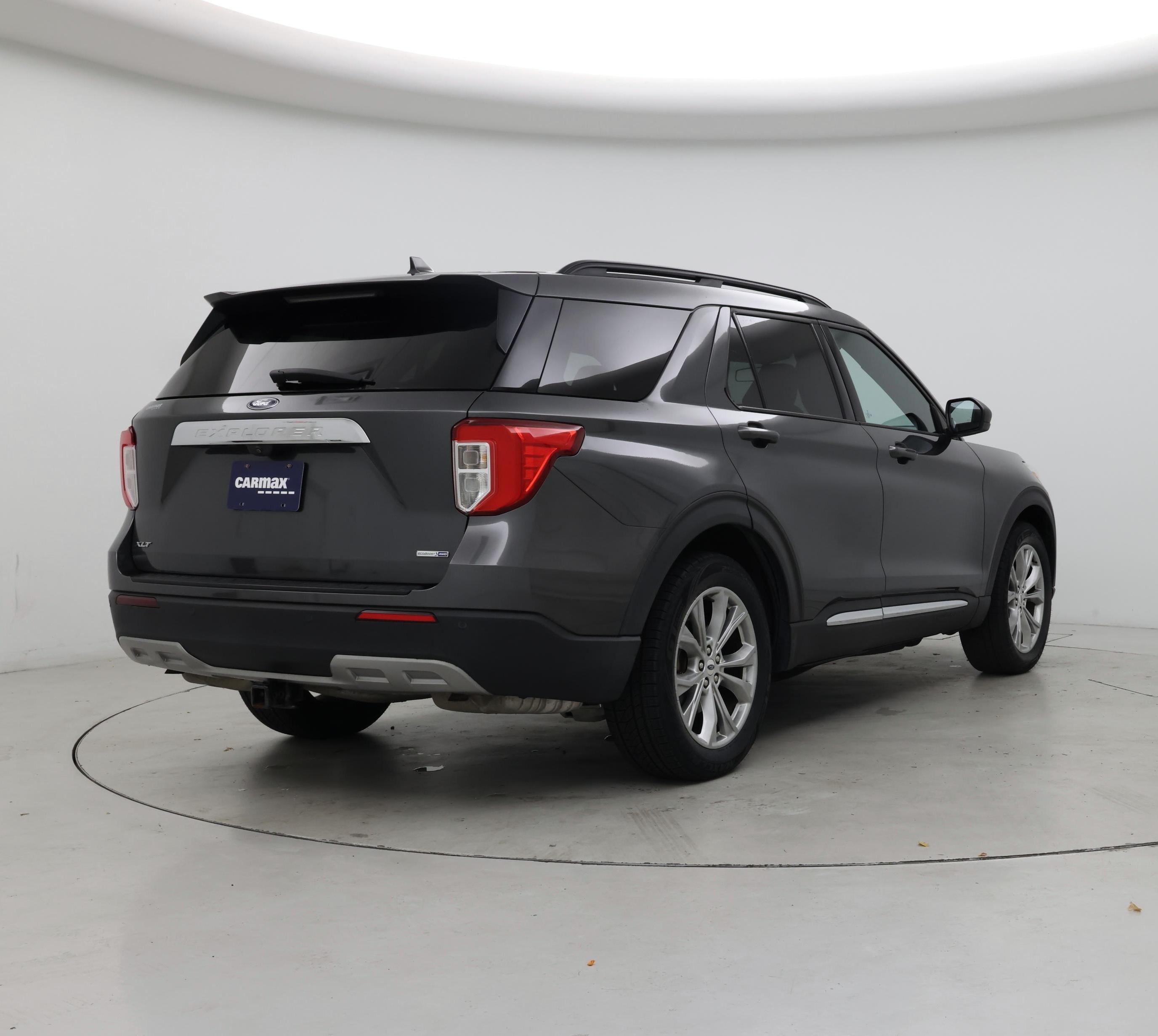 Thumbnail: 2020 Ford Explorer - 8