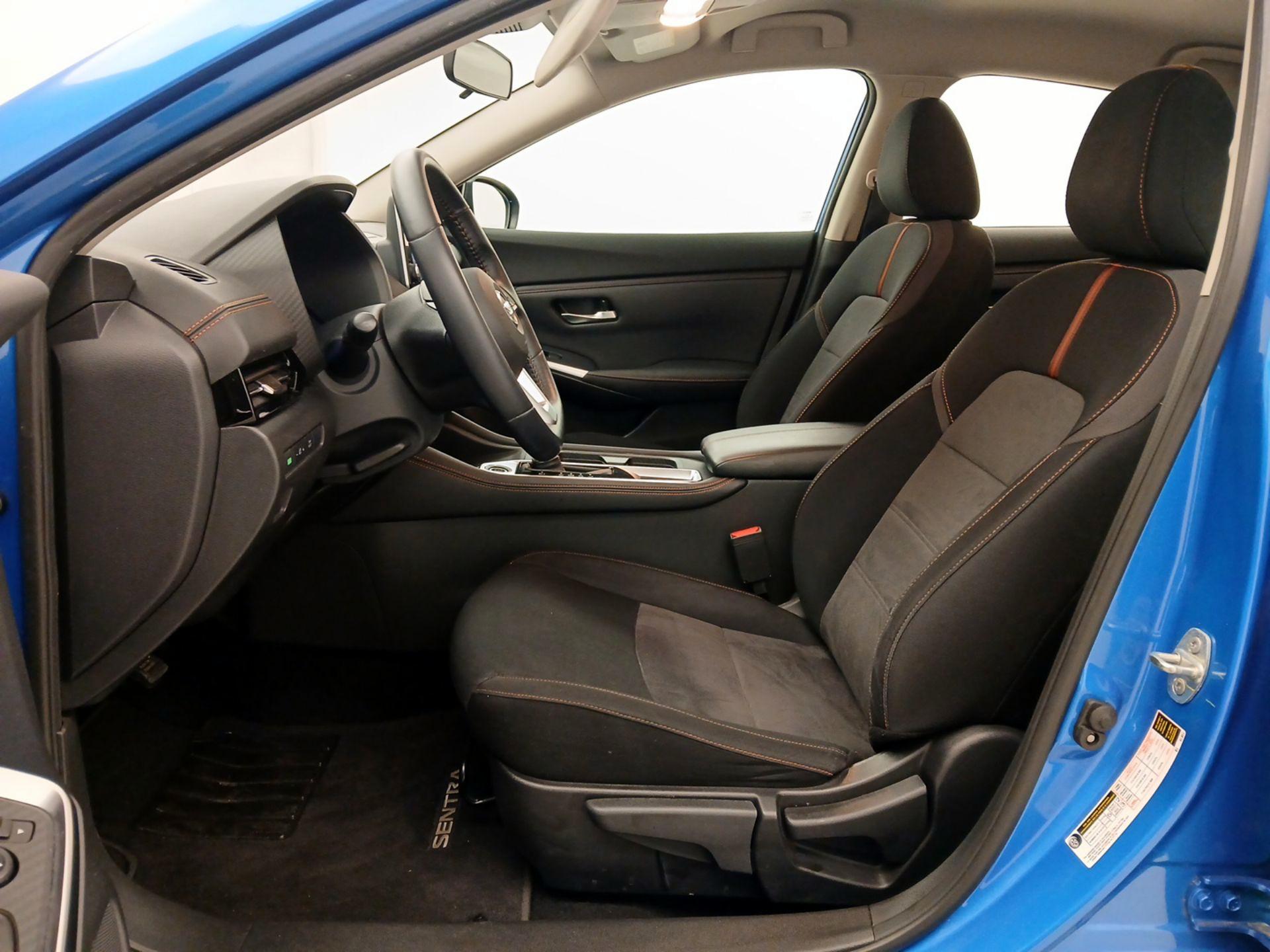 Thumbnail: 2021 Nissan Sentra - 11