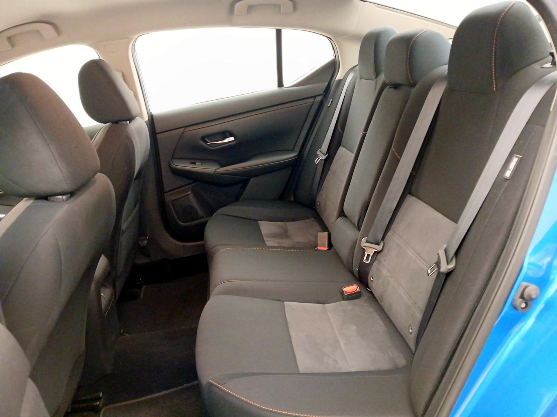 Thumbnail: 2021 Nissan Sentra - 19