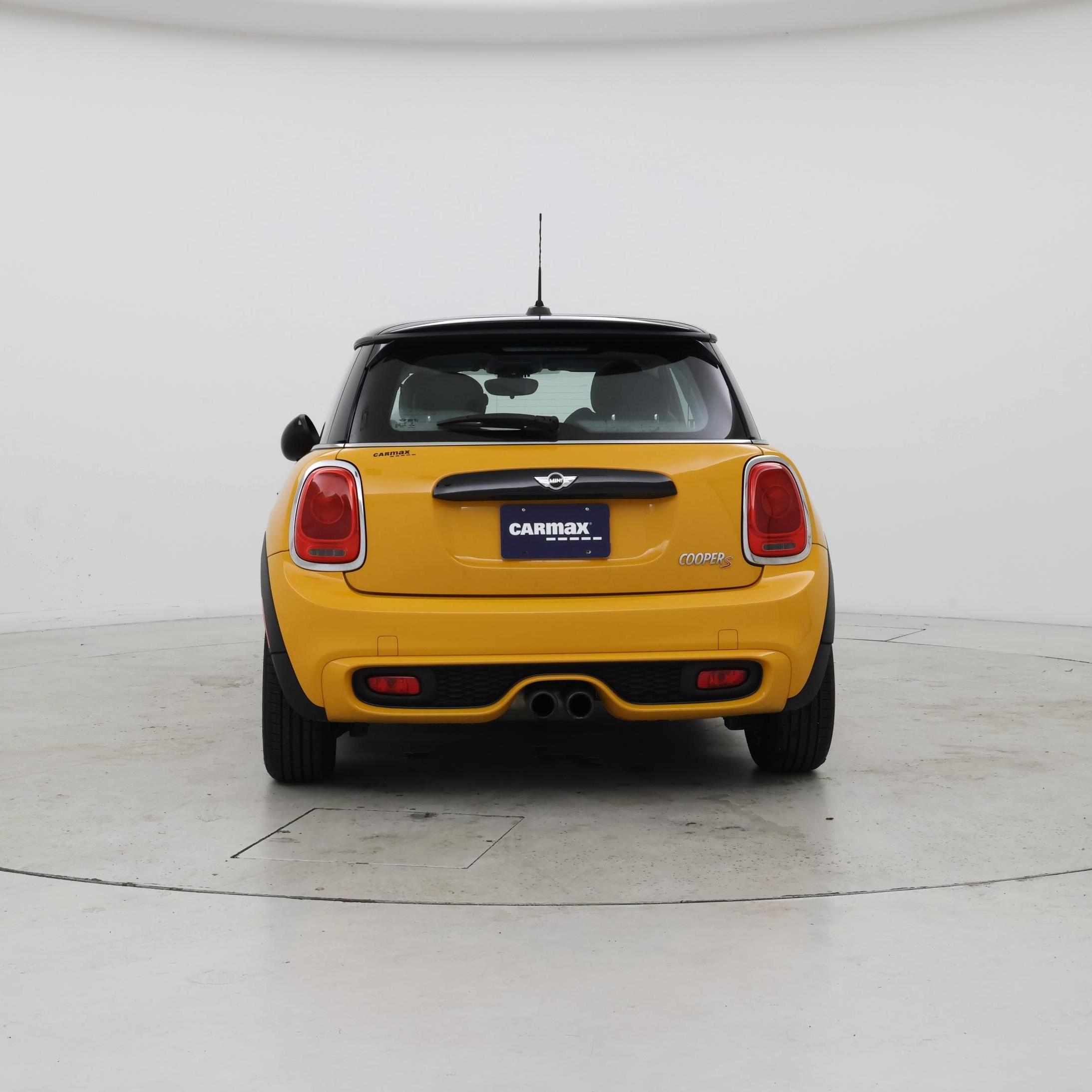 Thumbnail: 2015 MINI Cooper Hardtop - 6