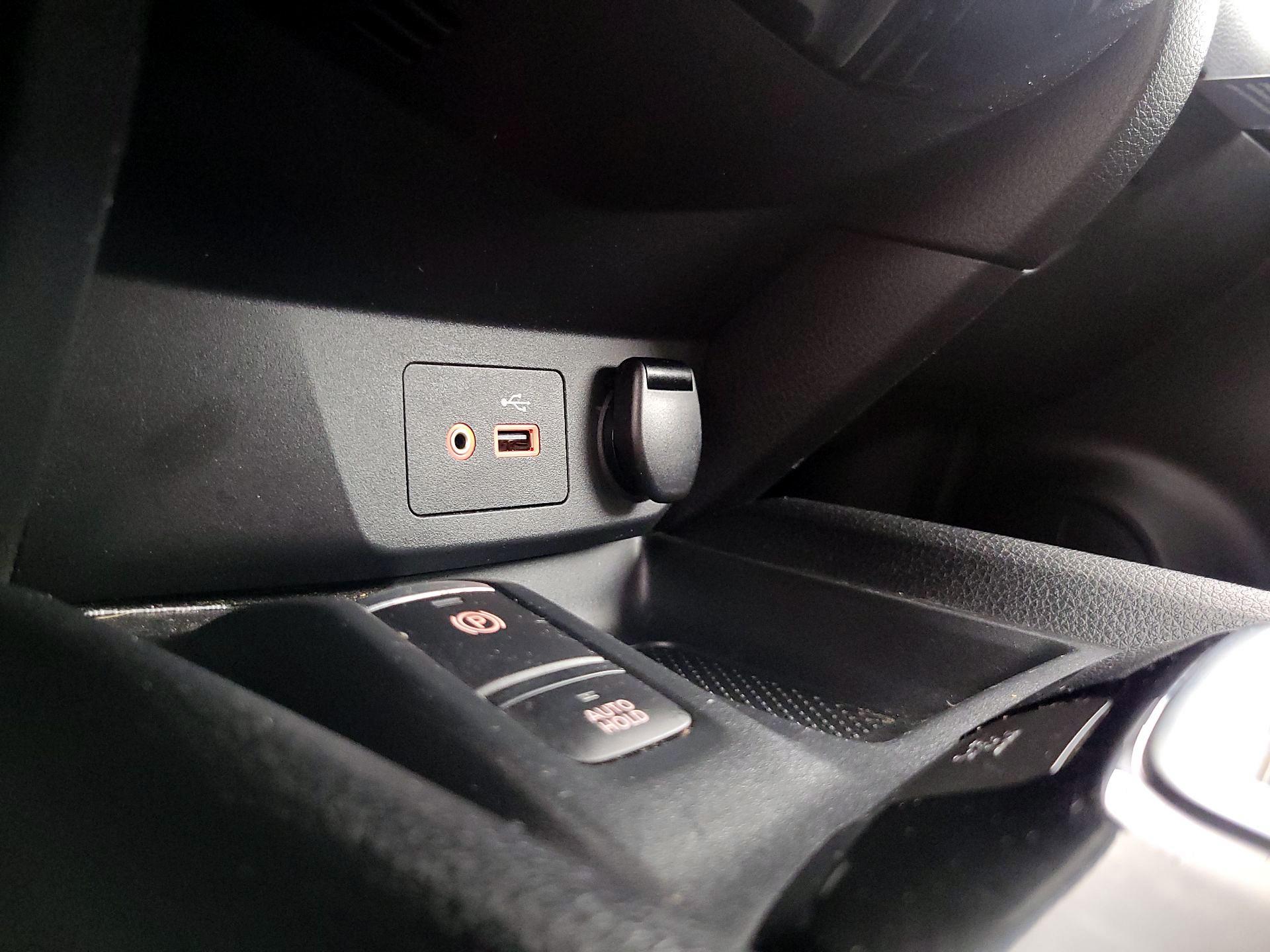 Thumbnail: 2021 Nissan Rogue Sport - 19