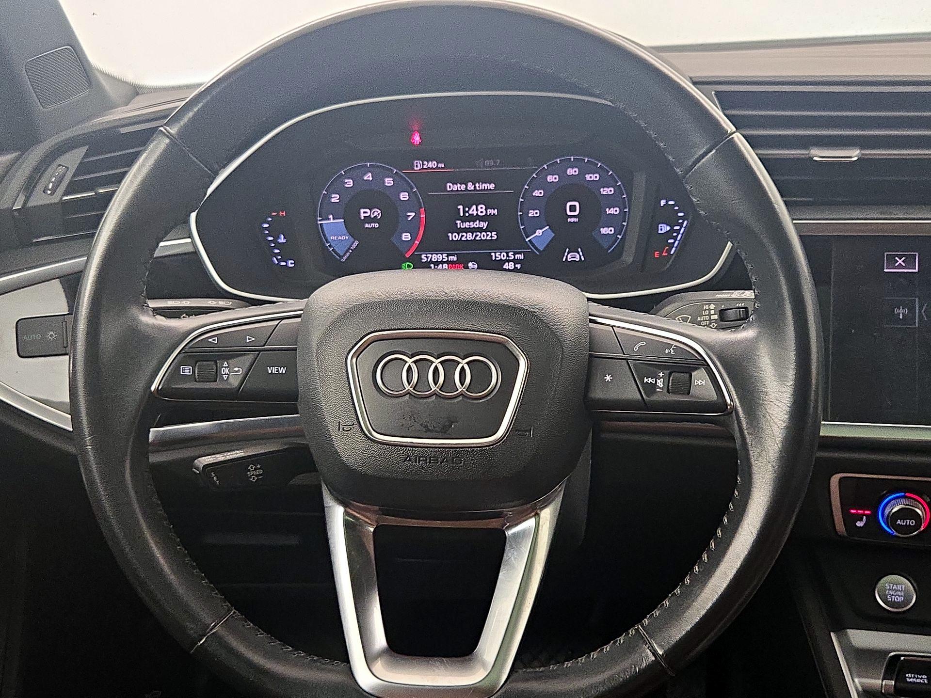 Thumbnail: 2020 Audi Q3 - 10