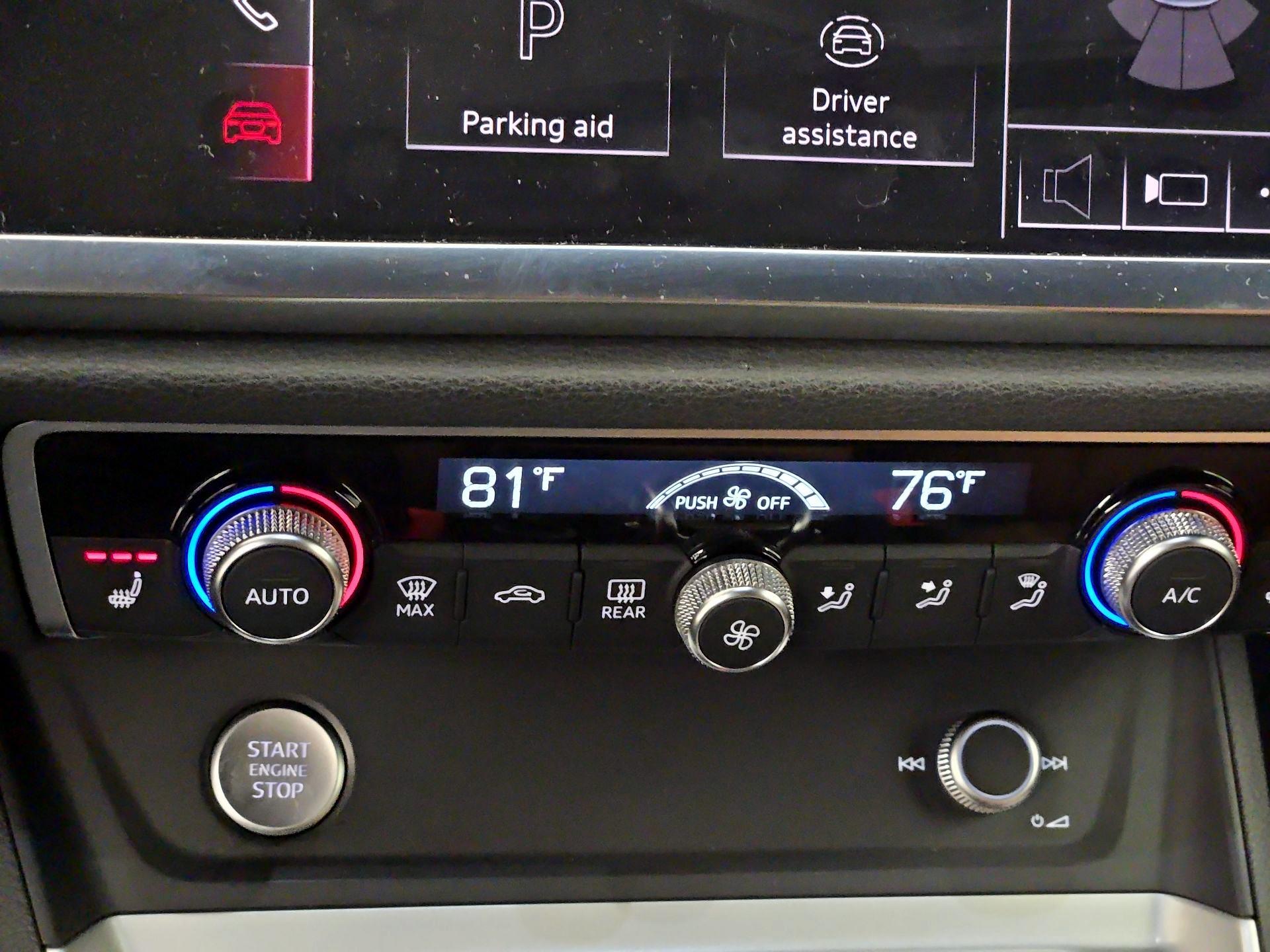 Thumbnail: 2020 Audi Q3 - 16