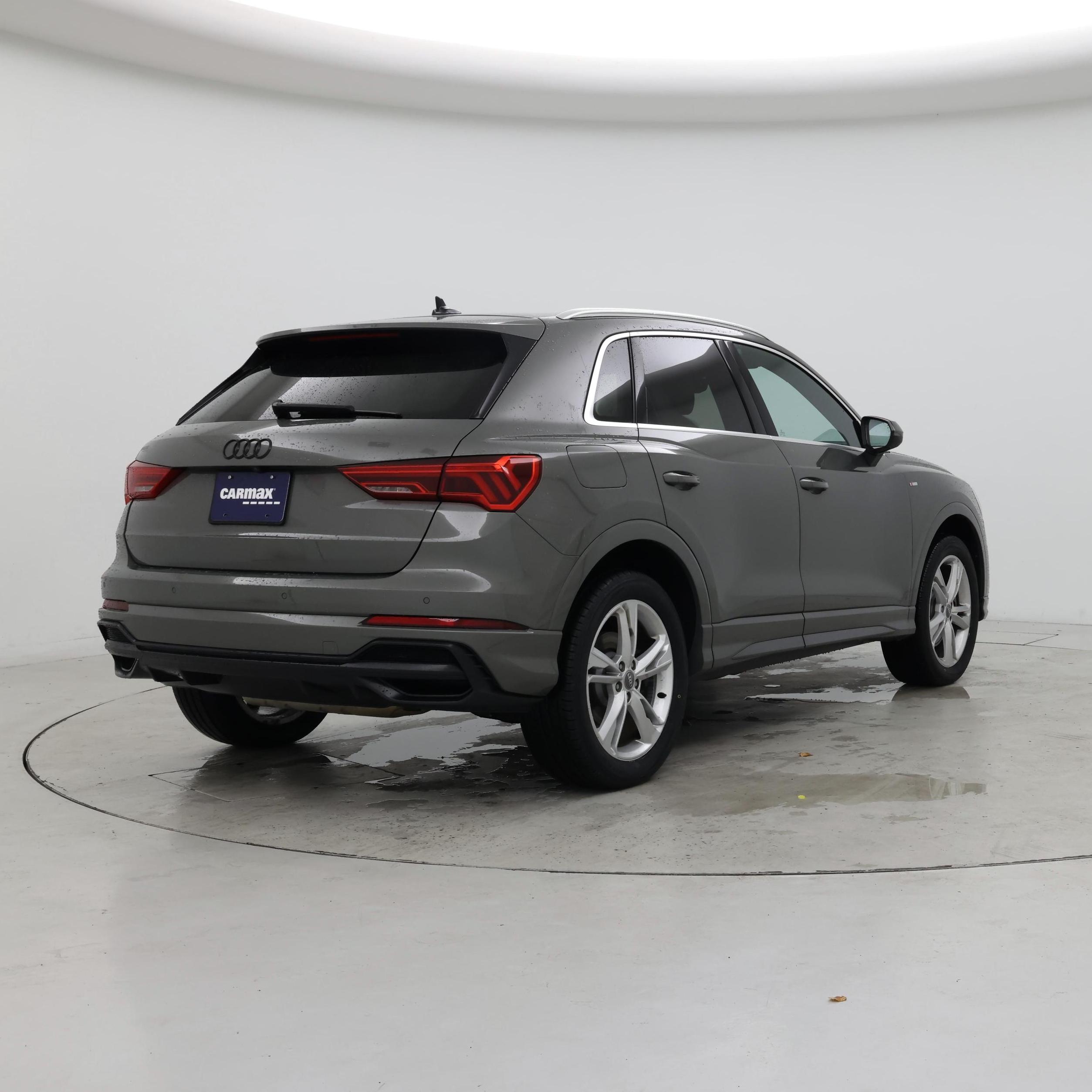 Thumbnail: 2020 Audi Q3 - 8