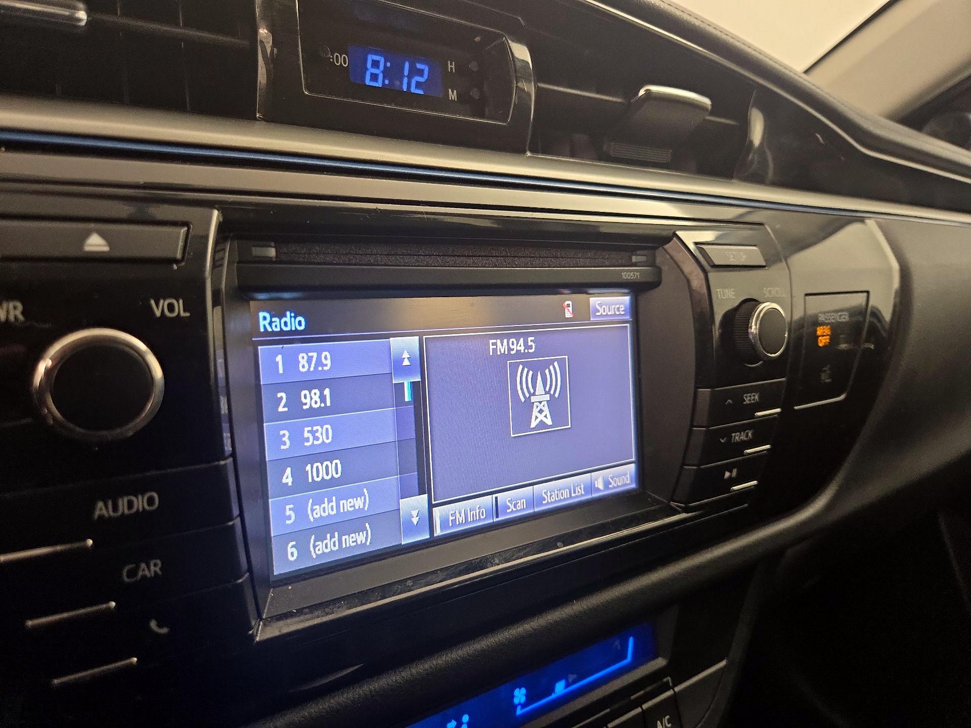 Thumbnail: 2016 Toyota Corolla - 15