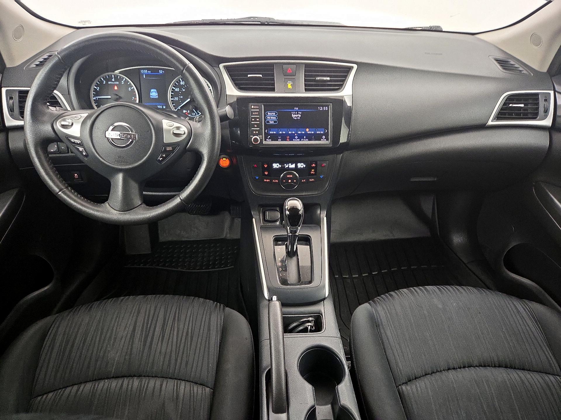 Thumbnail: 2019 Nissan Sentra - 9