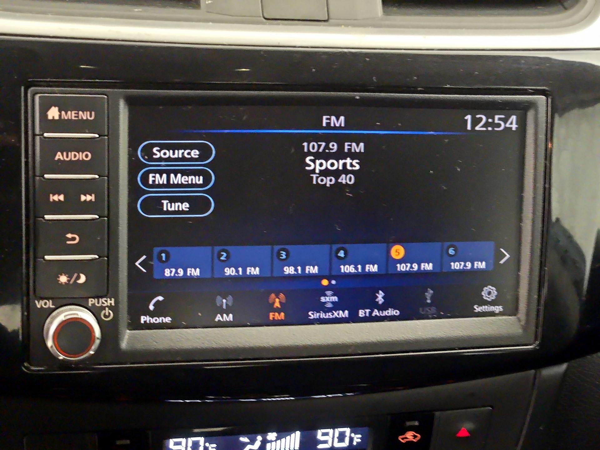 Thumbnail: 2019 Nissan Sentra - 15