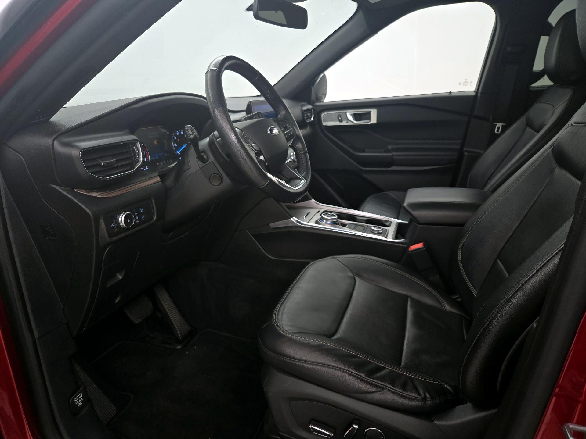 Thumbnail: 2020 Ford Explorer - 11