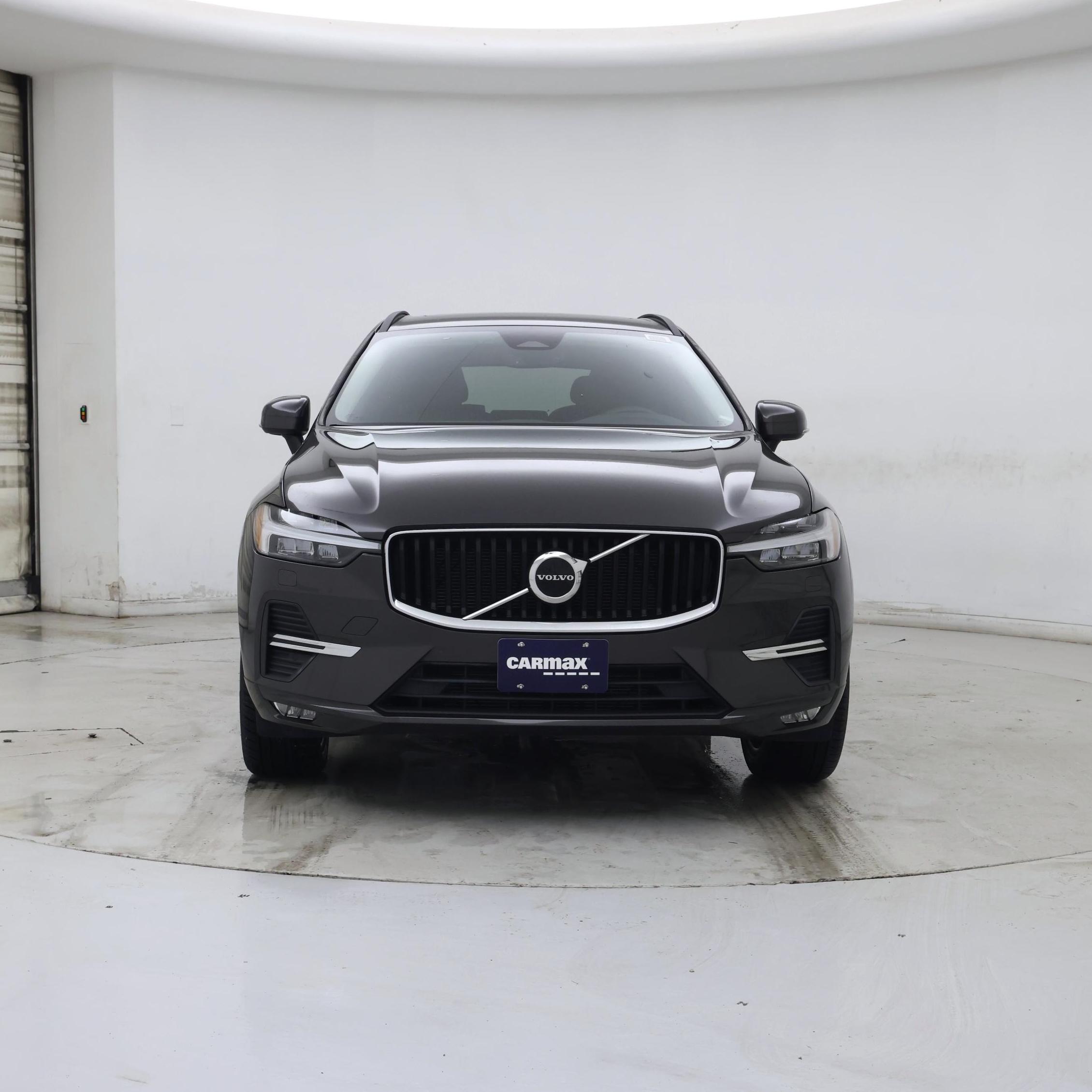 Thumbnail: 2022 Volvo XC60 - 5