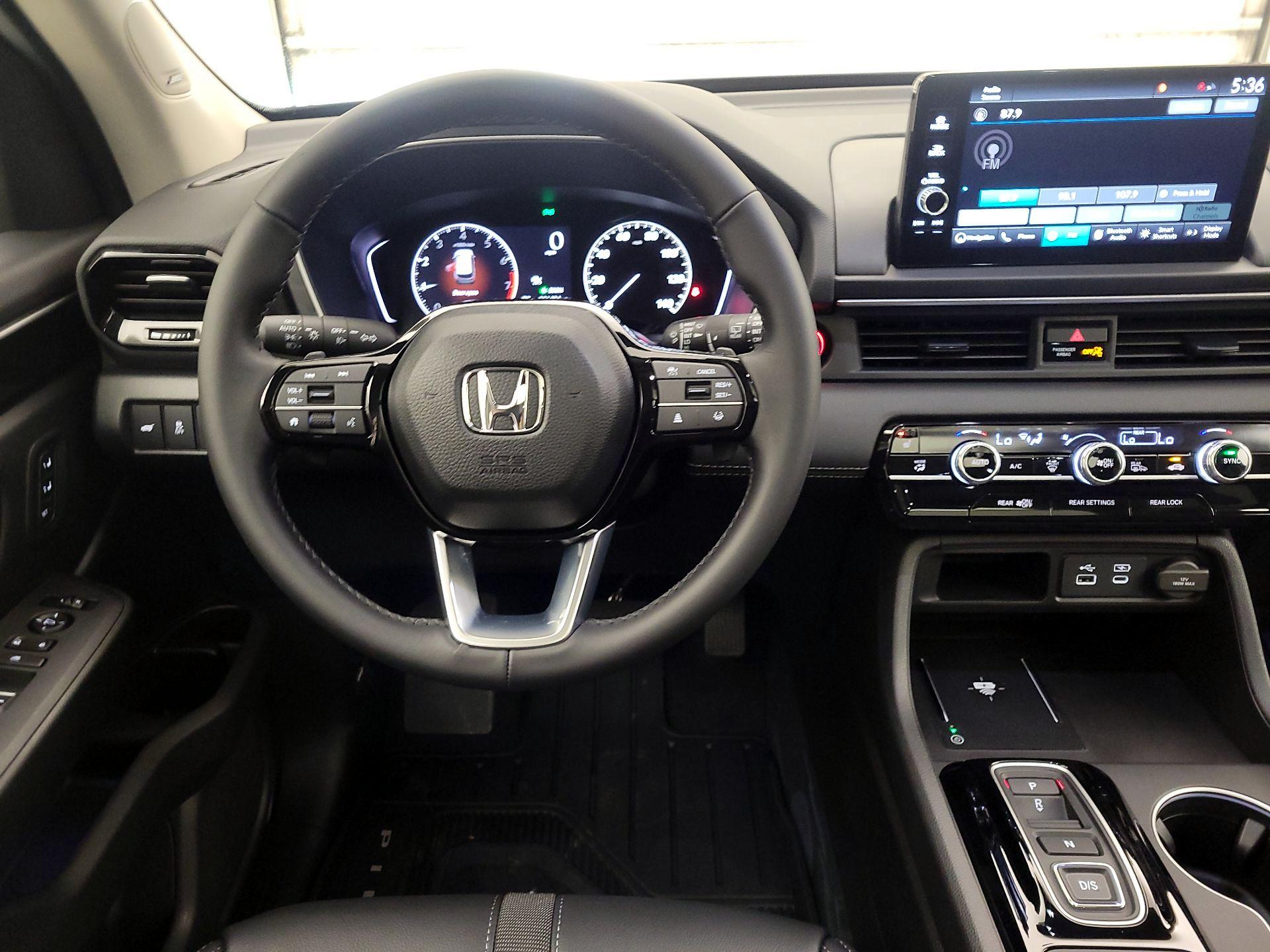 Thumbnail: 2025 Honda Pilot - 10