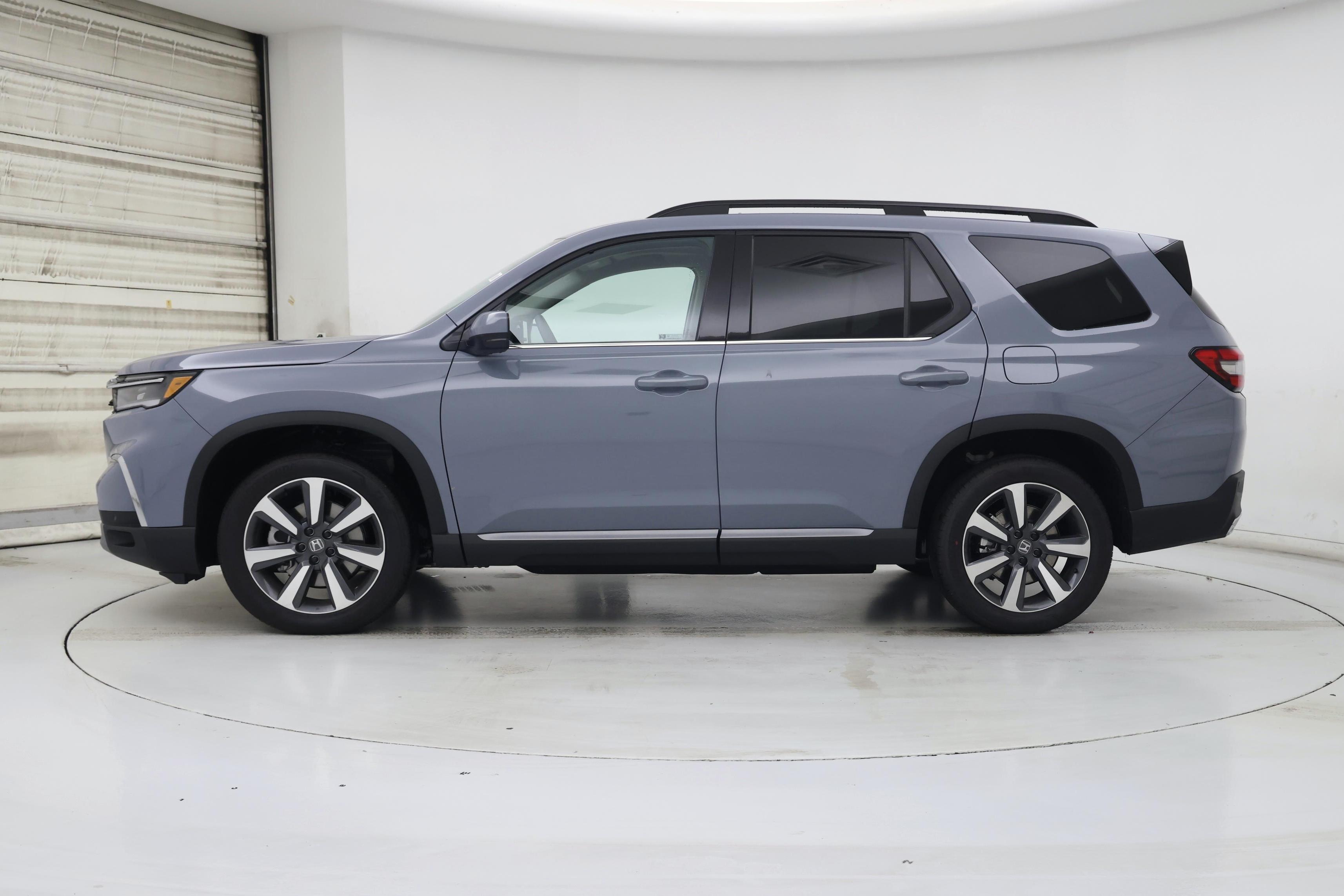 Thumbnail: 2025 Honda Pilot - 3