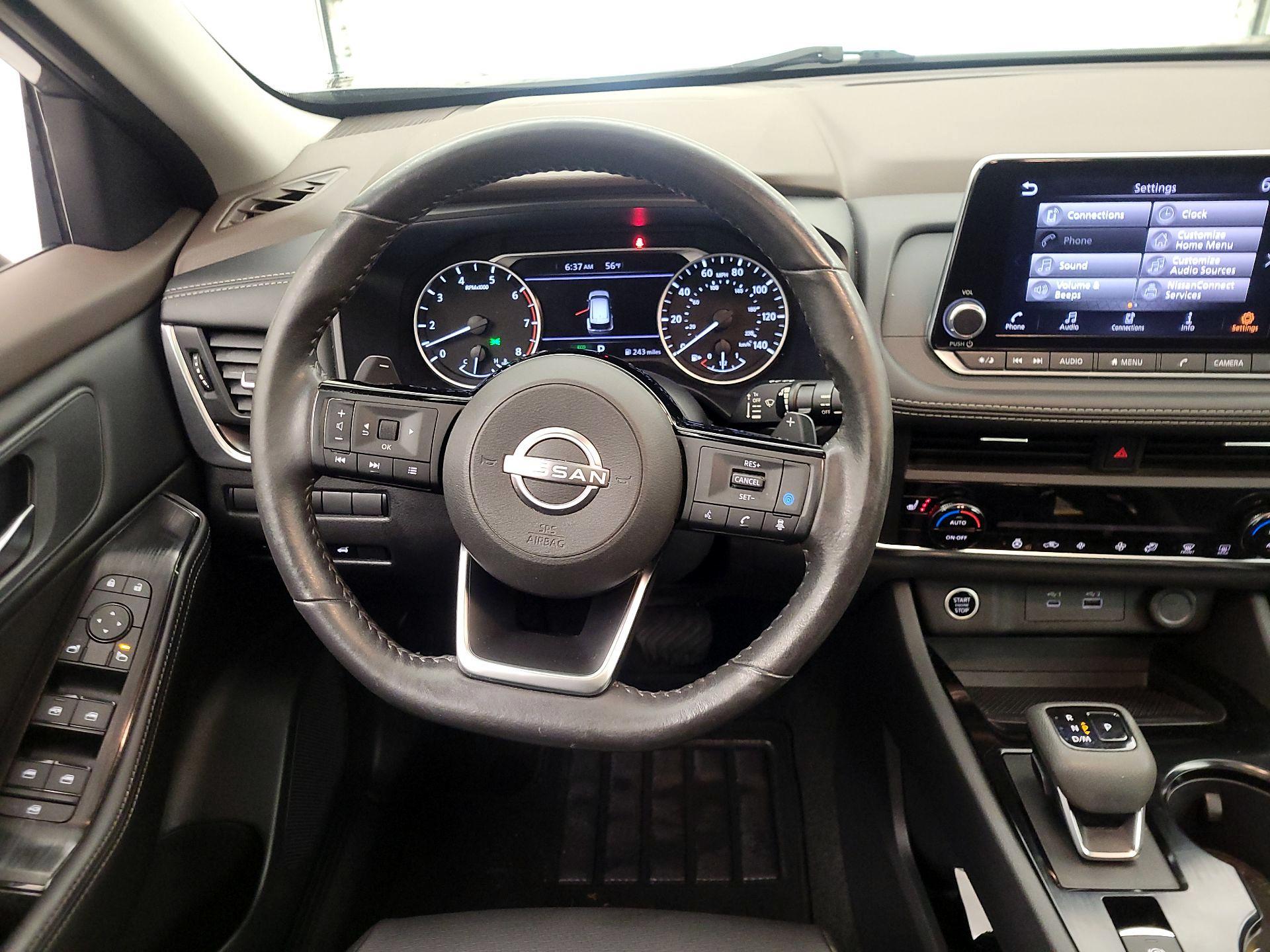 Thumbnail: 2023 Nissan Rogue - 10