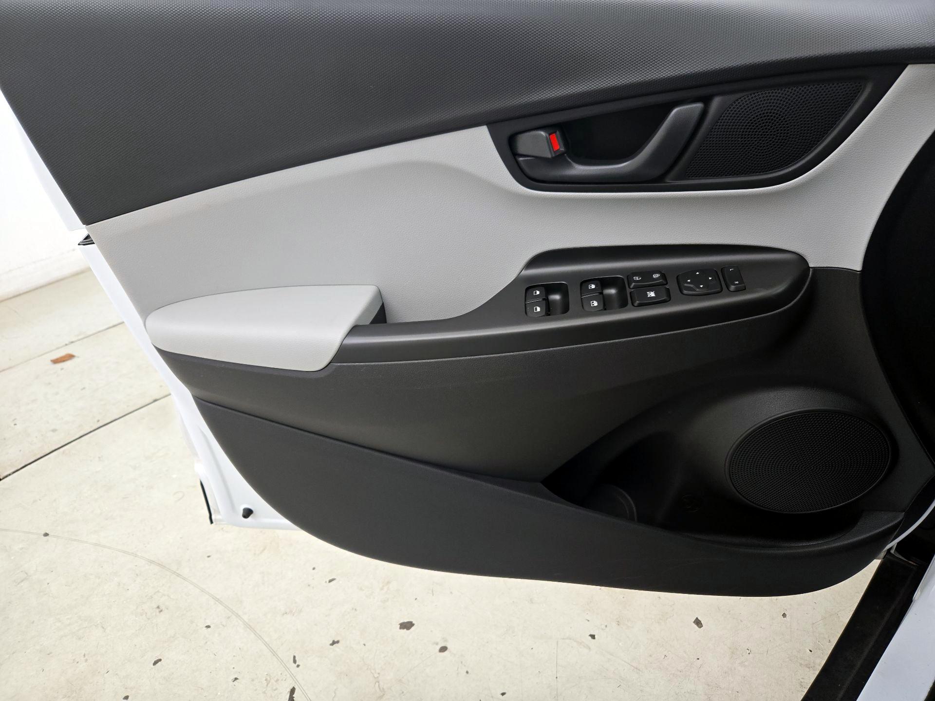 Thumbnail: 2023 Hyundai Kona - 12