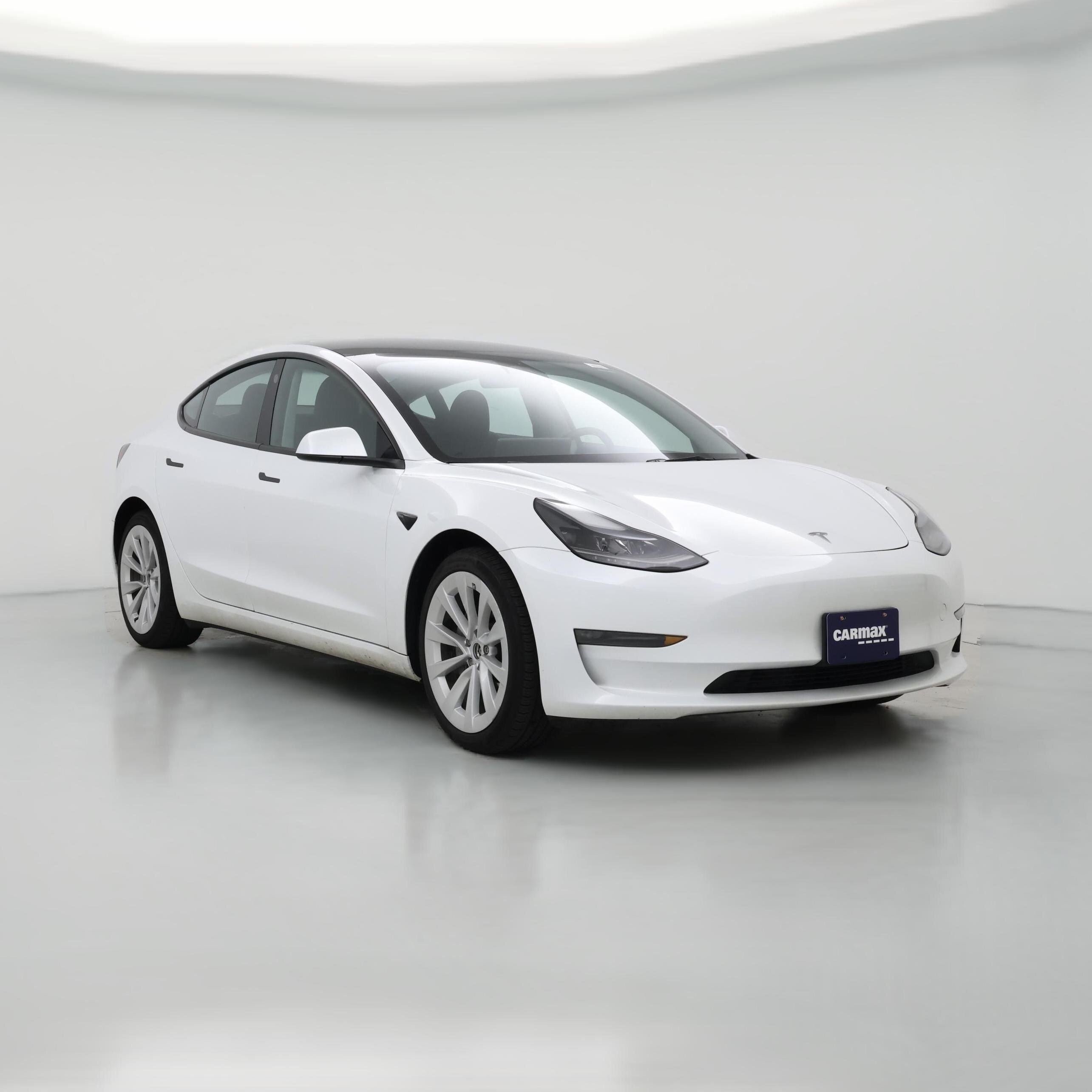 Thumbnail: 2023 Tesla Model 3 - 1