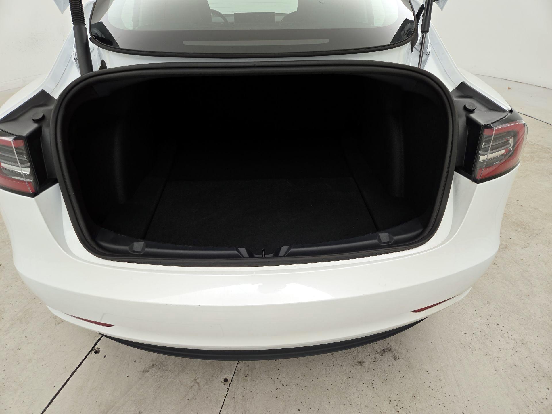 Thumbnail: 2023 Tesla Model 3 - 20