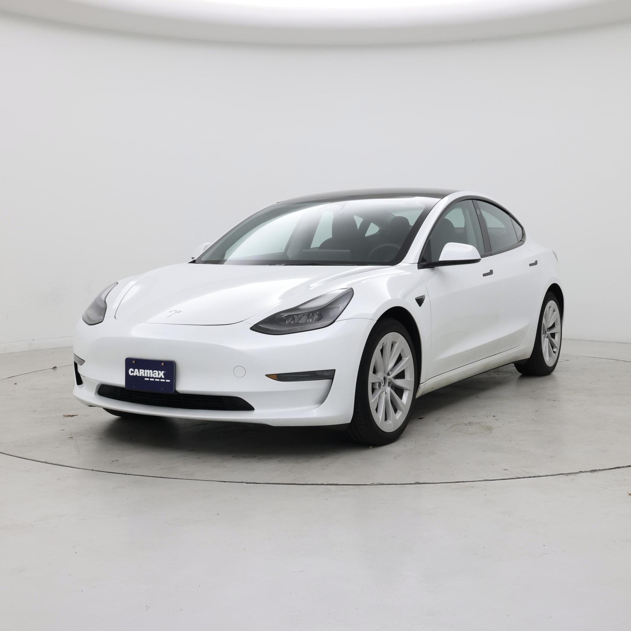 Thumbnail: 2023 Tesla Model 3 - 4