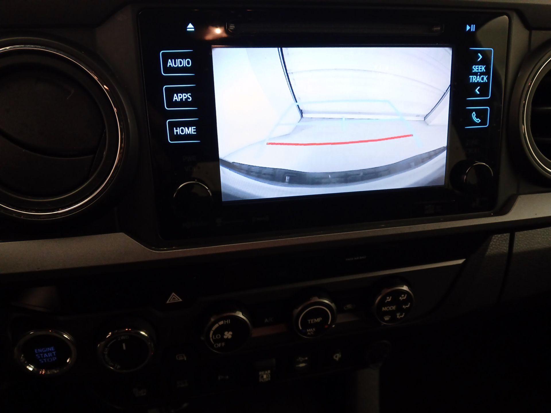 Thumbnail: 2019 Toyota Tacoma - 14