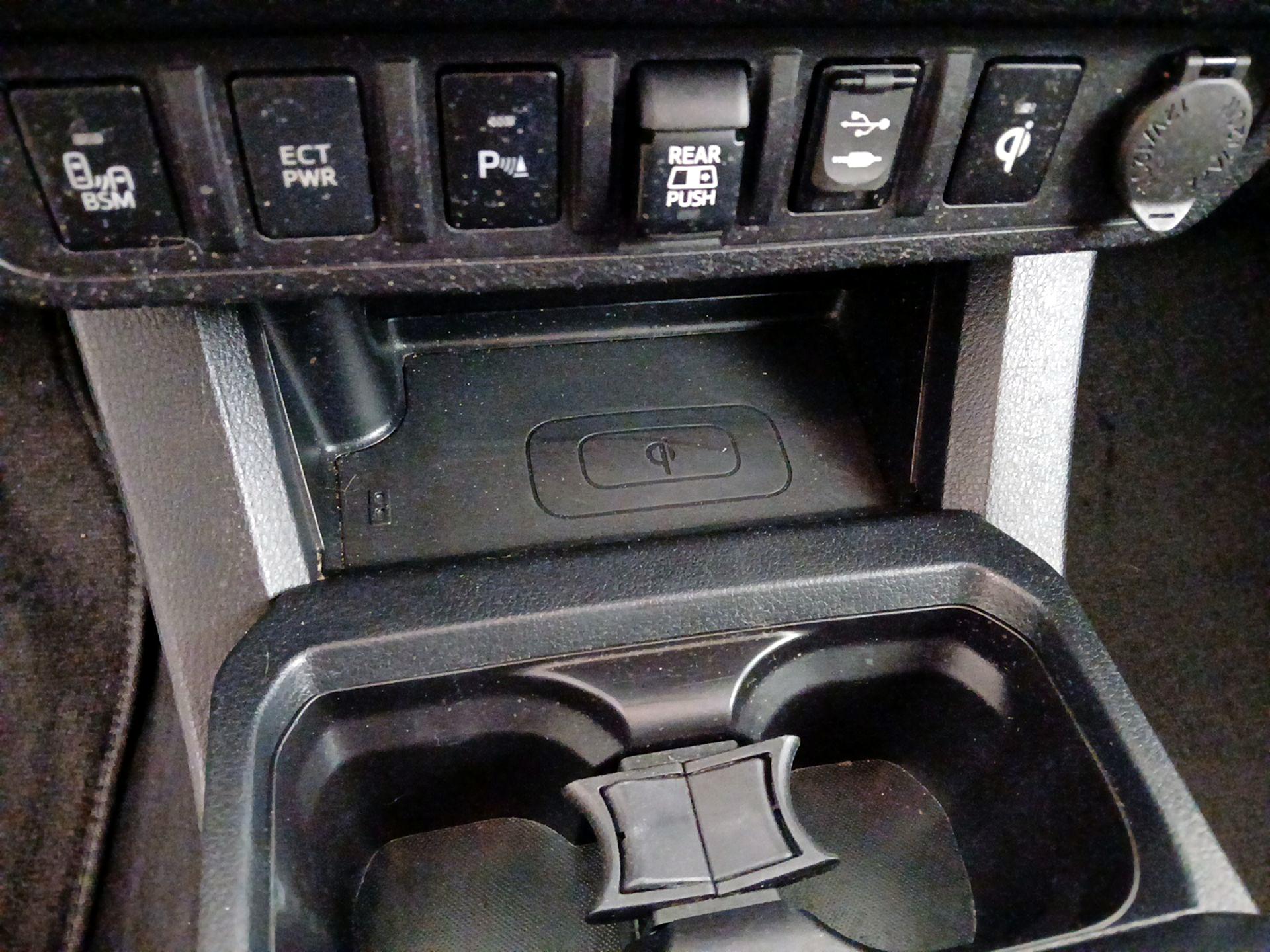 Thumbnail: 2019 Toyota Tacoma - 18