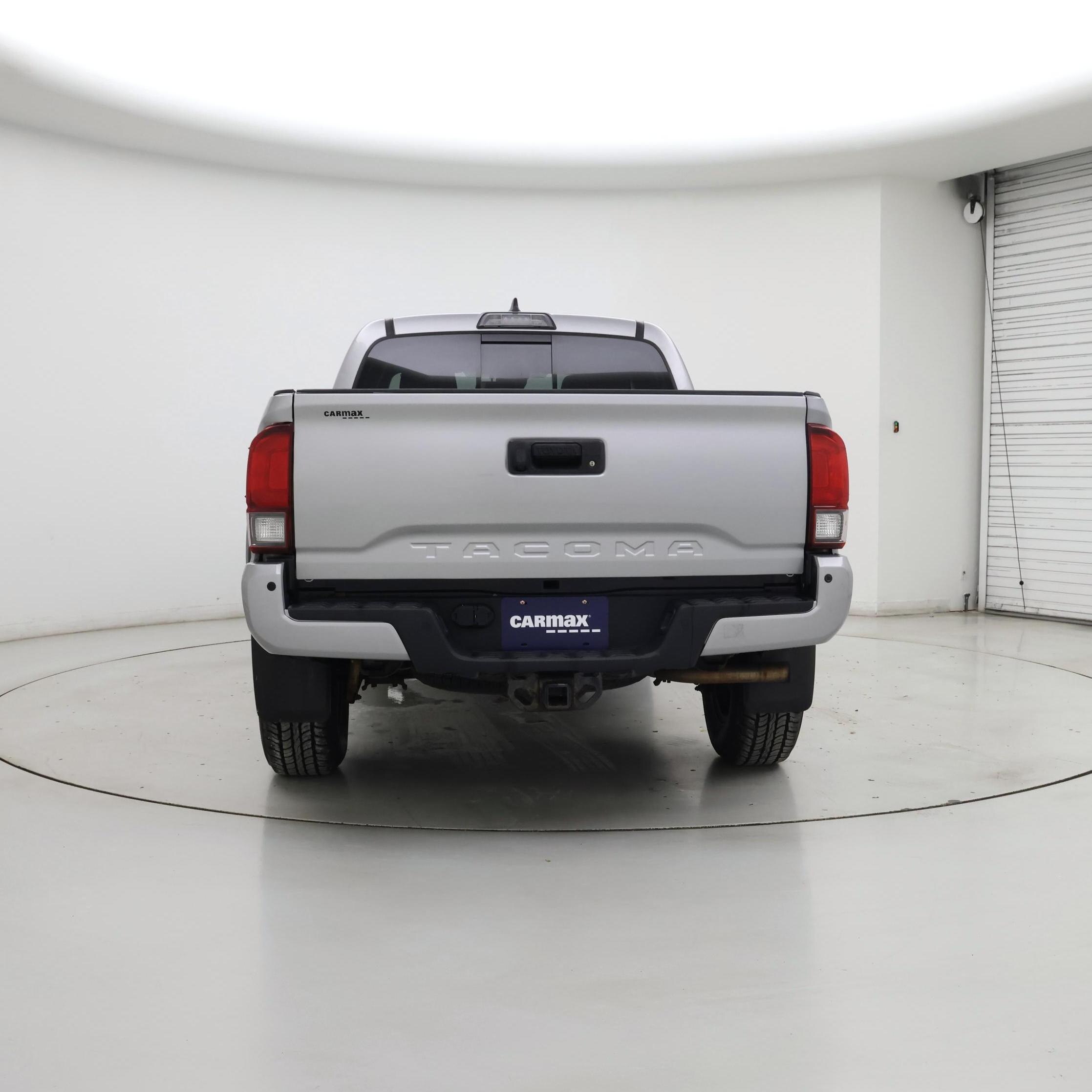 Thumbnail: 2019 Toyota Tacoma - 6