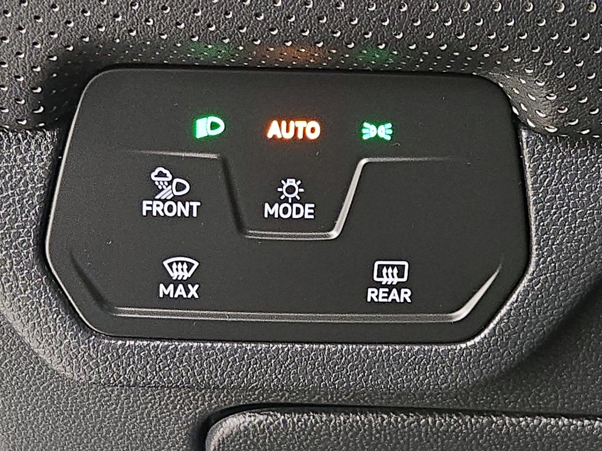 Thumbnail: 2024 Volkswagen Atlas - 13