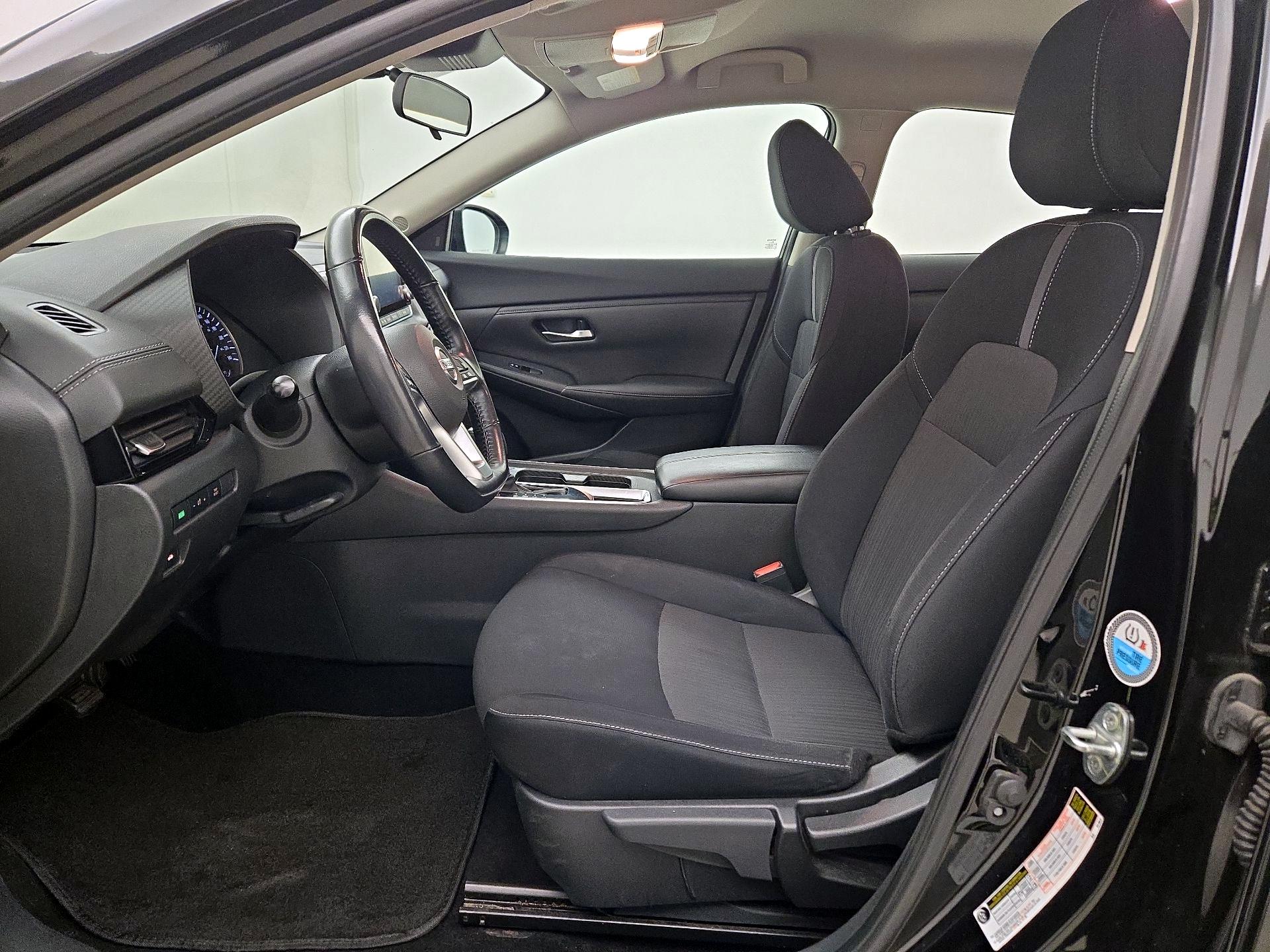 Thumbnail: 2022 Nissan Sentra - 11