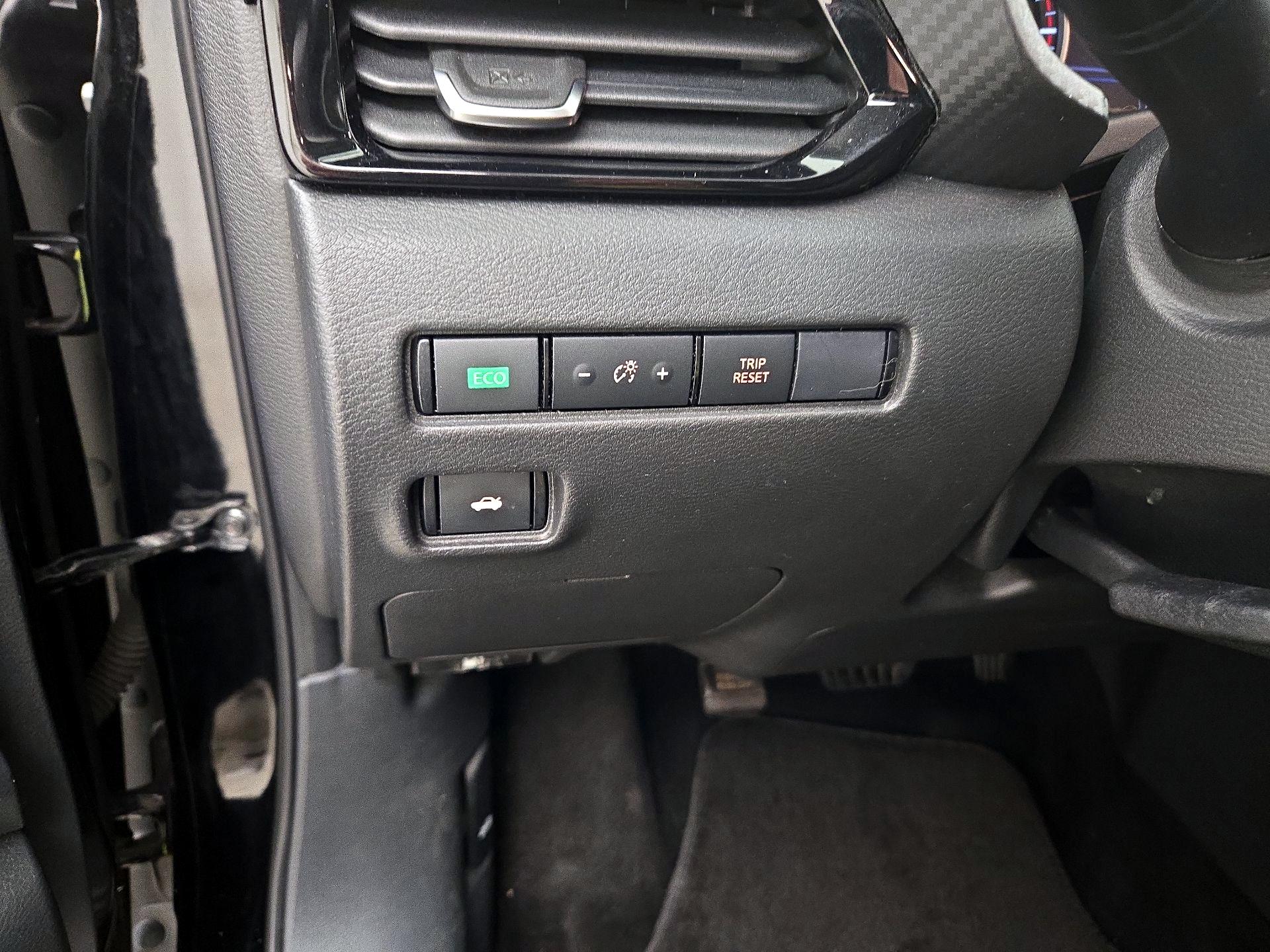 Thumbnail: 2022 Nissan Sentra - 13