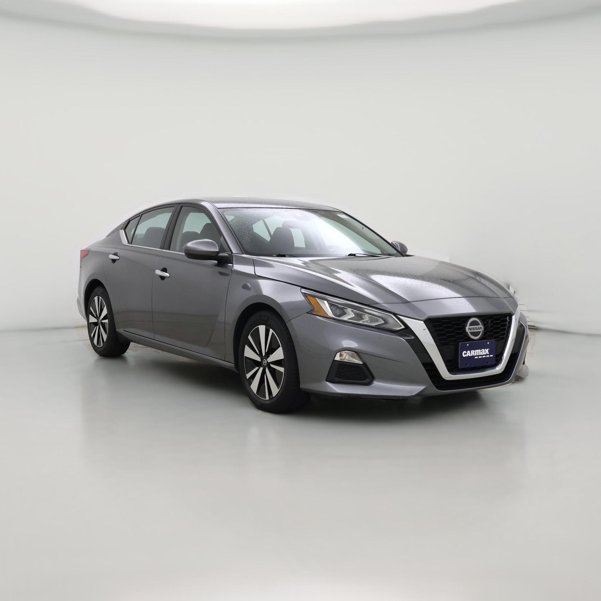 Thumbnail: 2022 Nissan Altima - 1