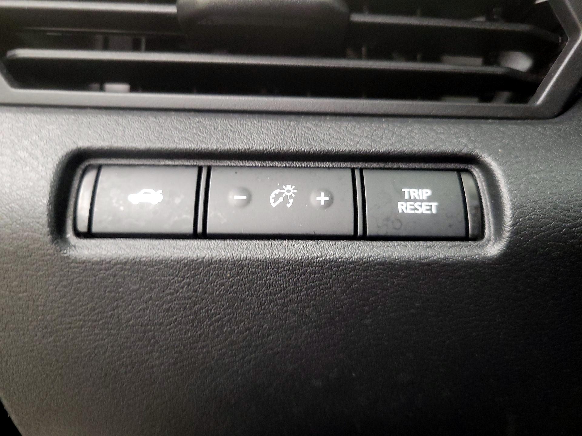 Thumbnail: 2022 Nissan Altima - 13