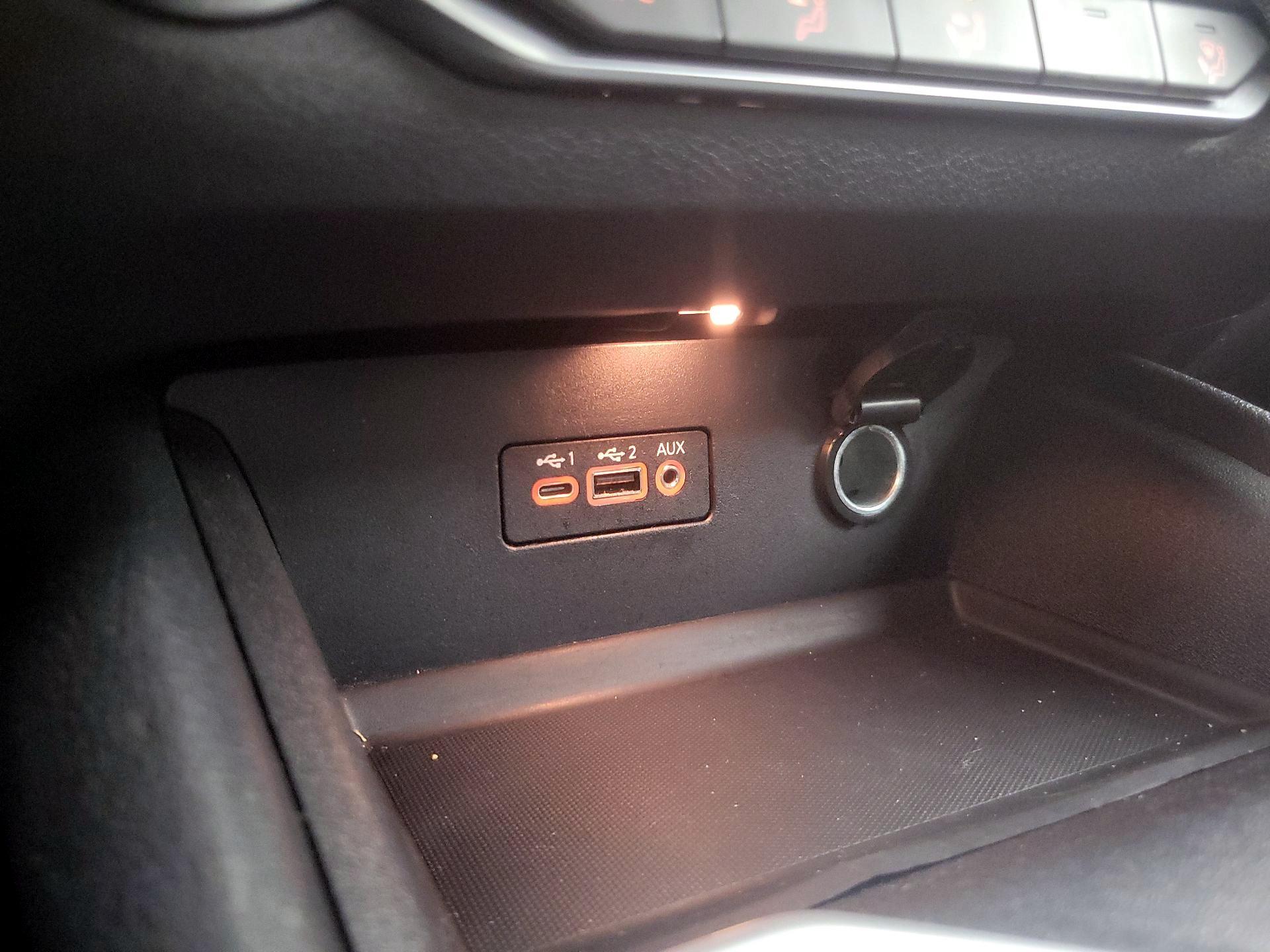 Thumbnail: 2022 Nissan Altima - 18