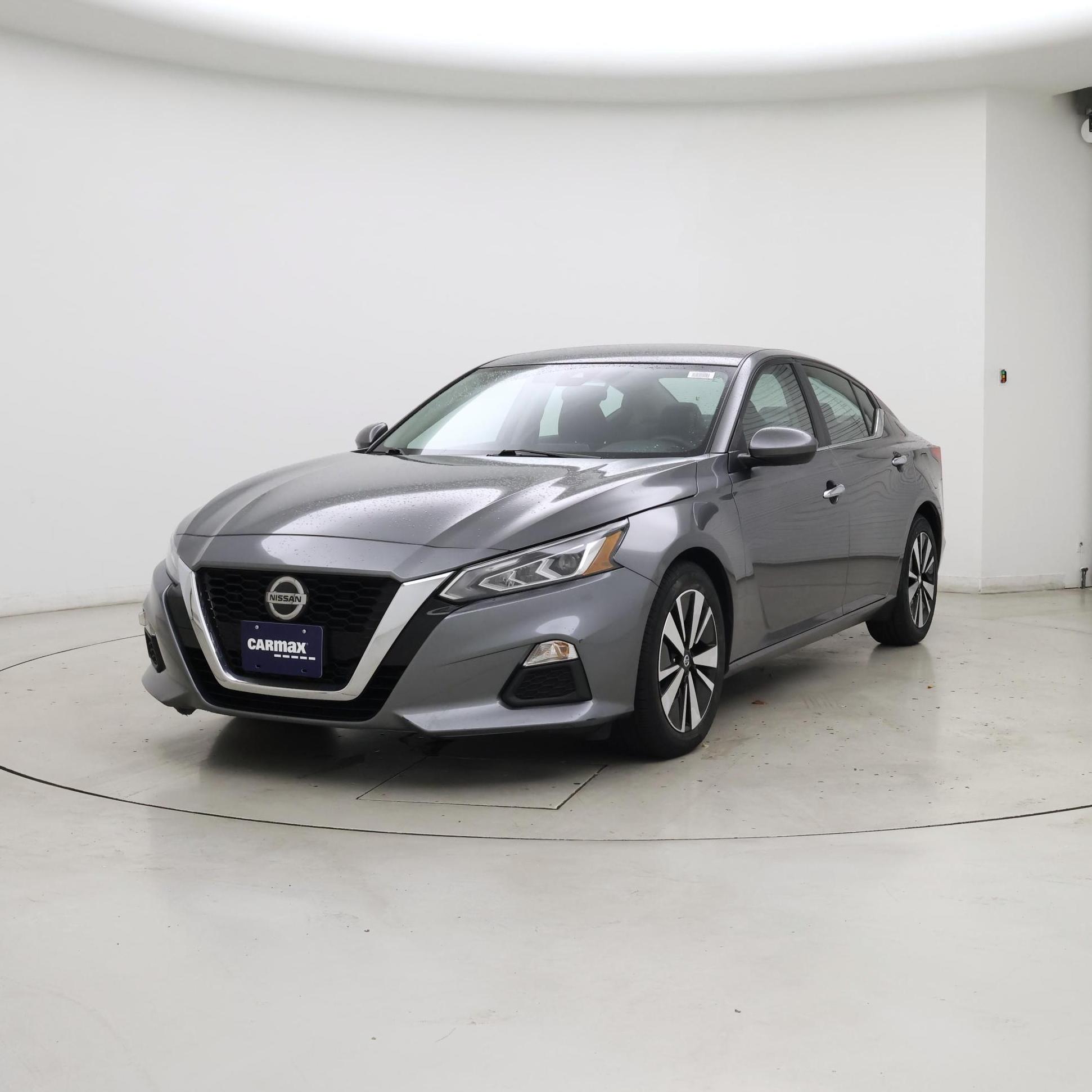 Thumbnail: 2022 Nissan Altima - 4