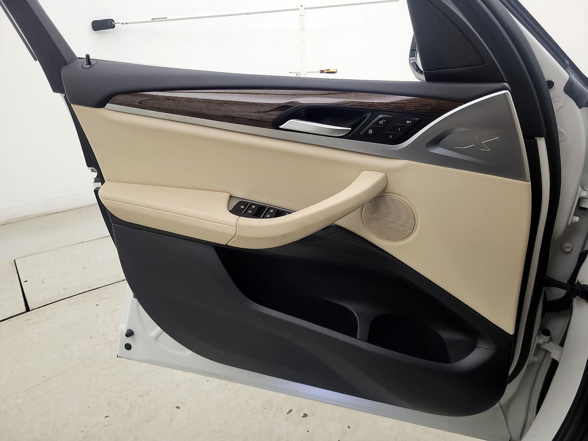 Thumbnail: 2019 BMW X3 - 12