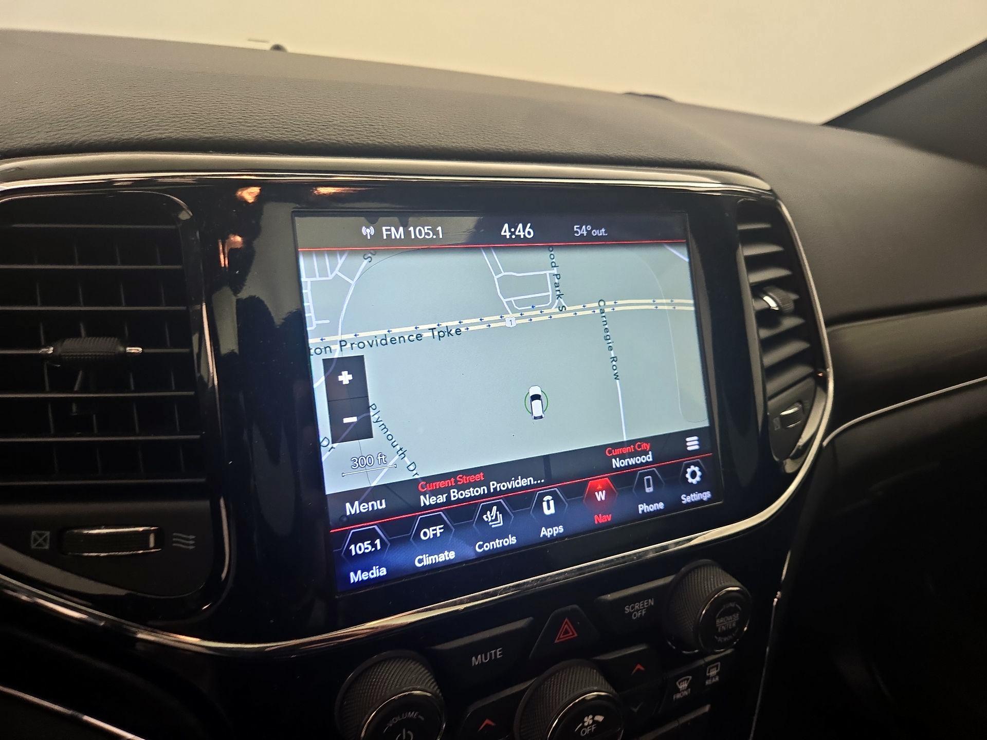 Thumbnail: 2020 Jeep Grand Cherokee - 14