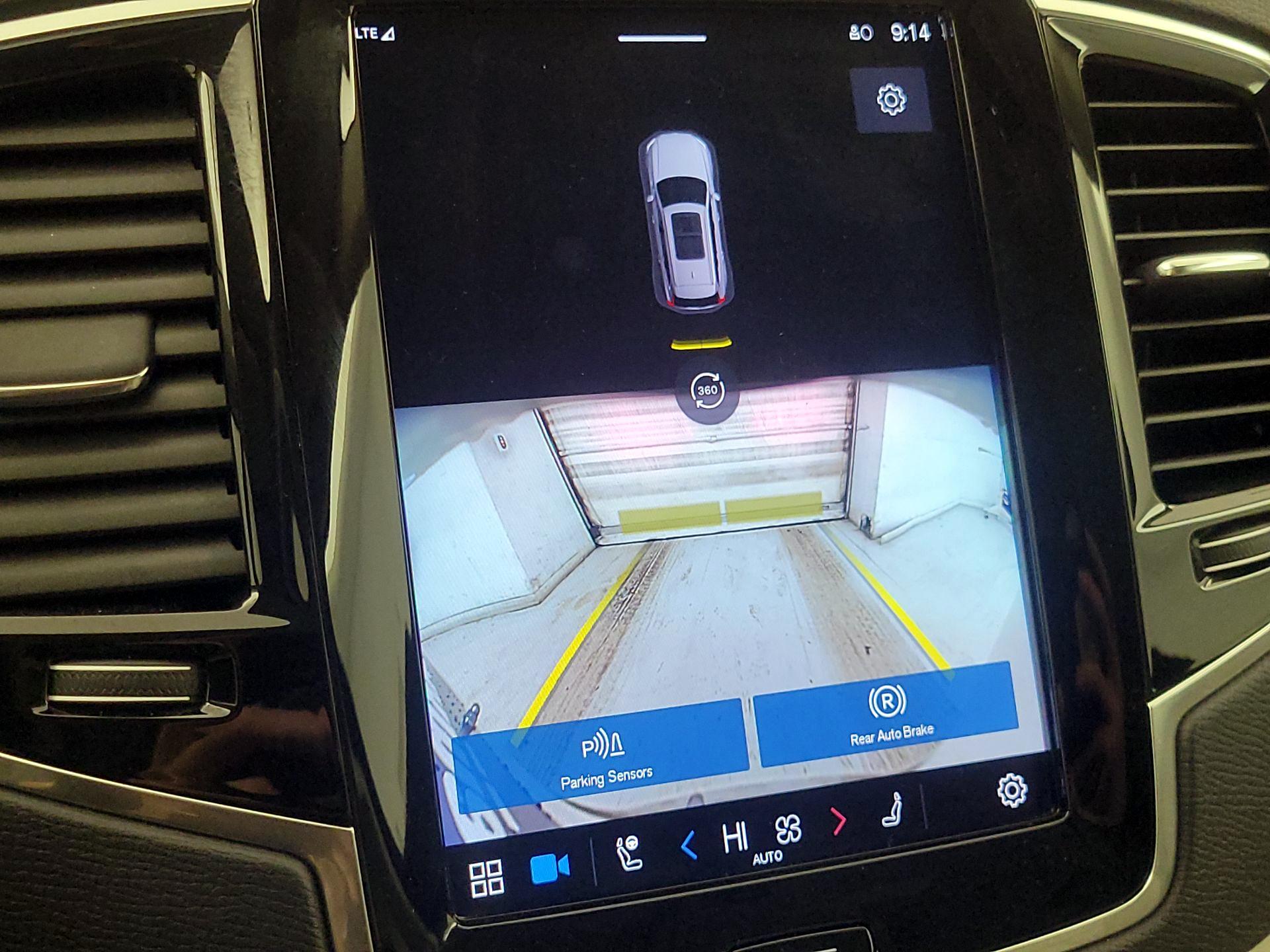 Thumbnail: 2023 Volvo XC90 - 14