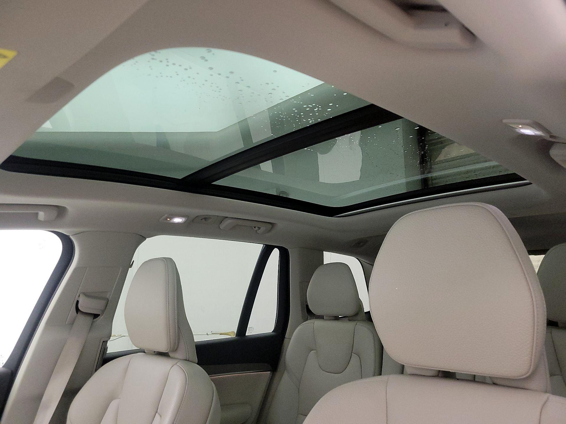 Thumbnail: 2023 Volvo XC90 - 19