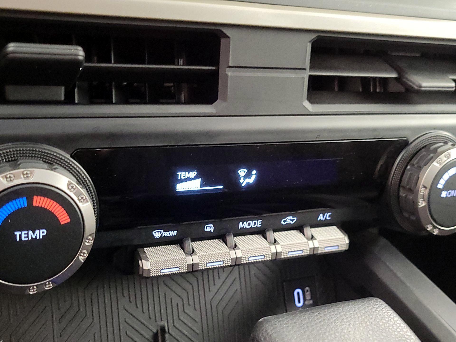 Thumbnail: 2024 Toyota Tacoma - 16