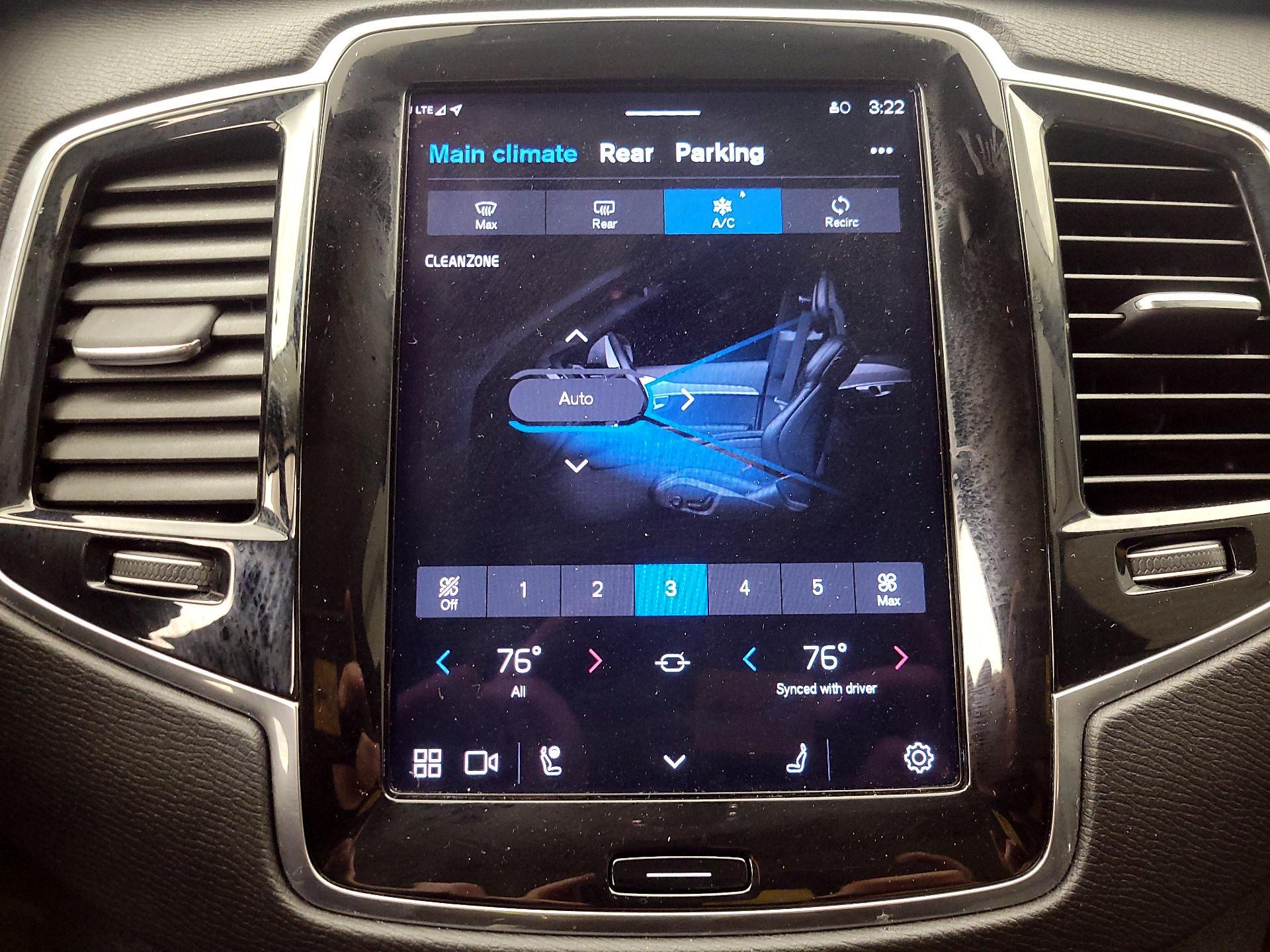 Thumbnail: 2023 Volvo XC90 - 17