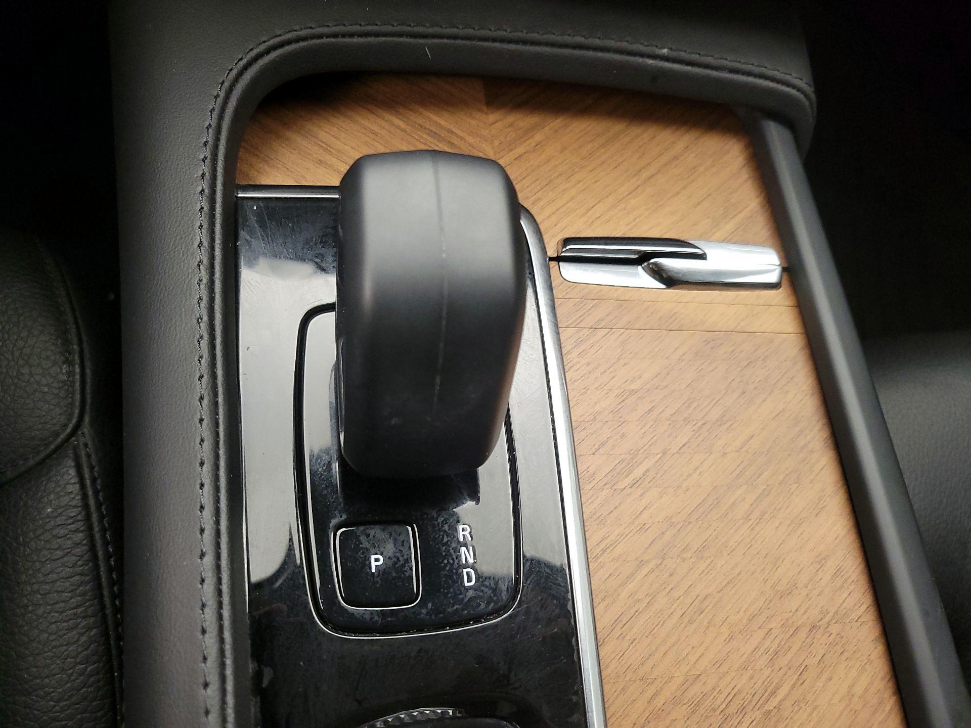 Thumbnail: 2023 Volvo XC90 - 18