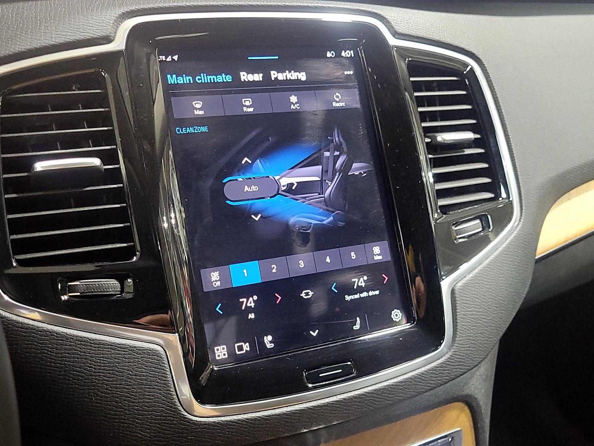 Thumbnail: 2024 Volvo XC90 - 16