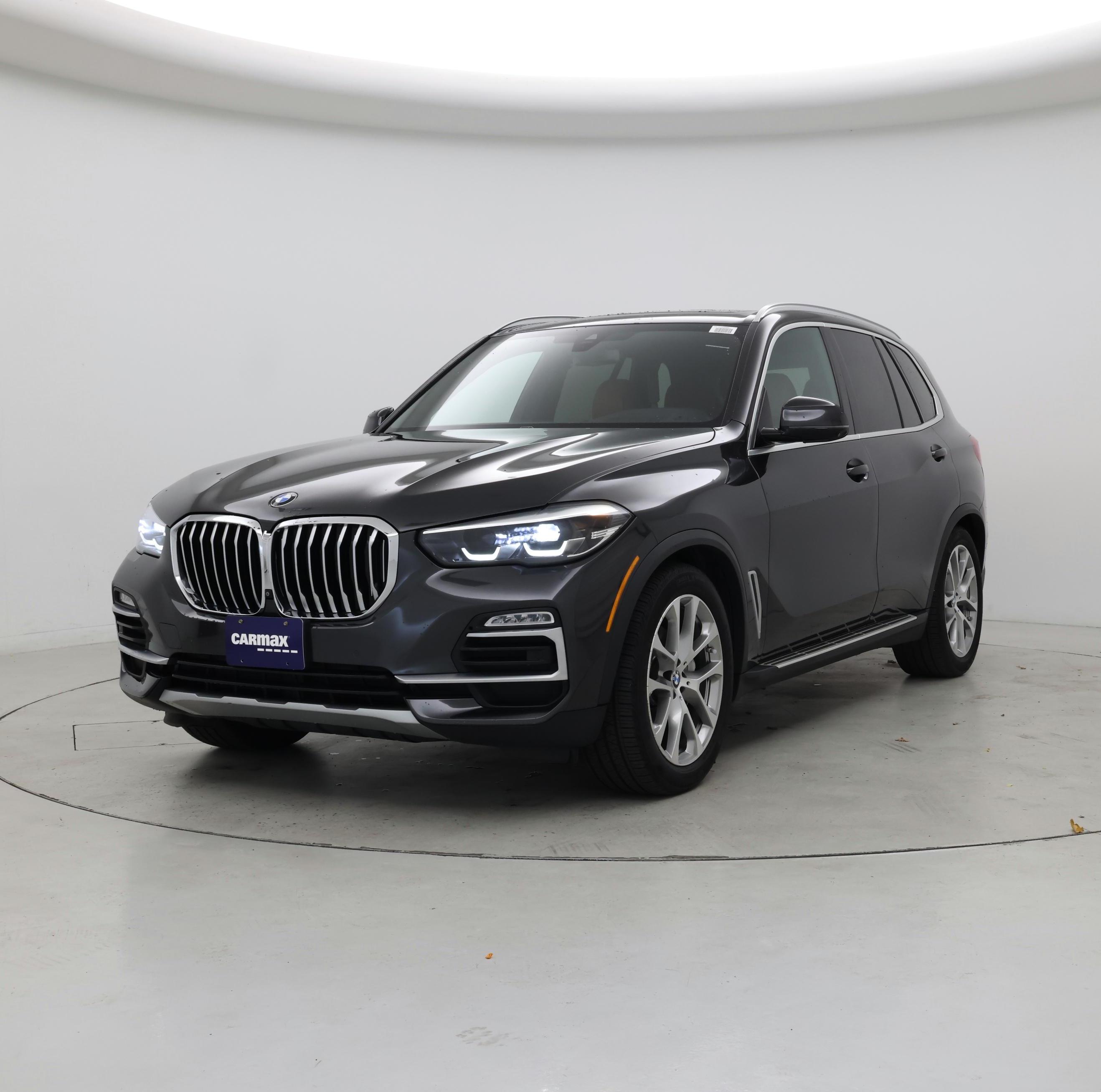 Thumbnail: 2021 BMW X5 - 4