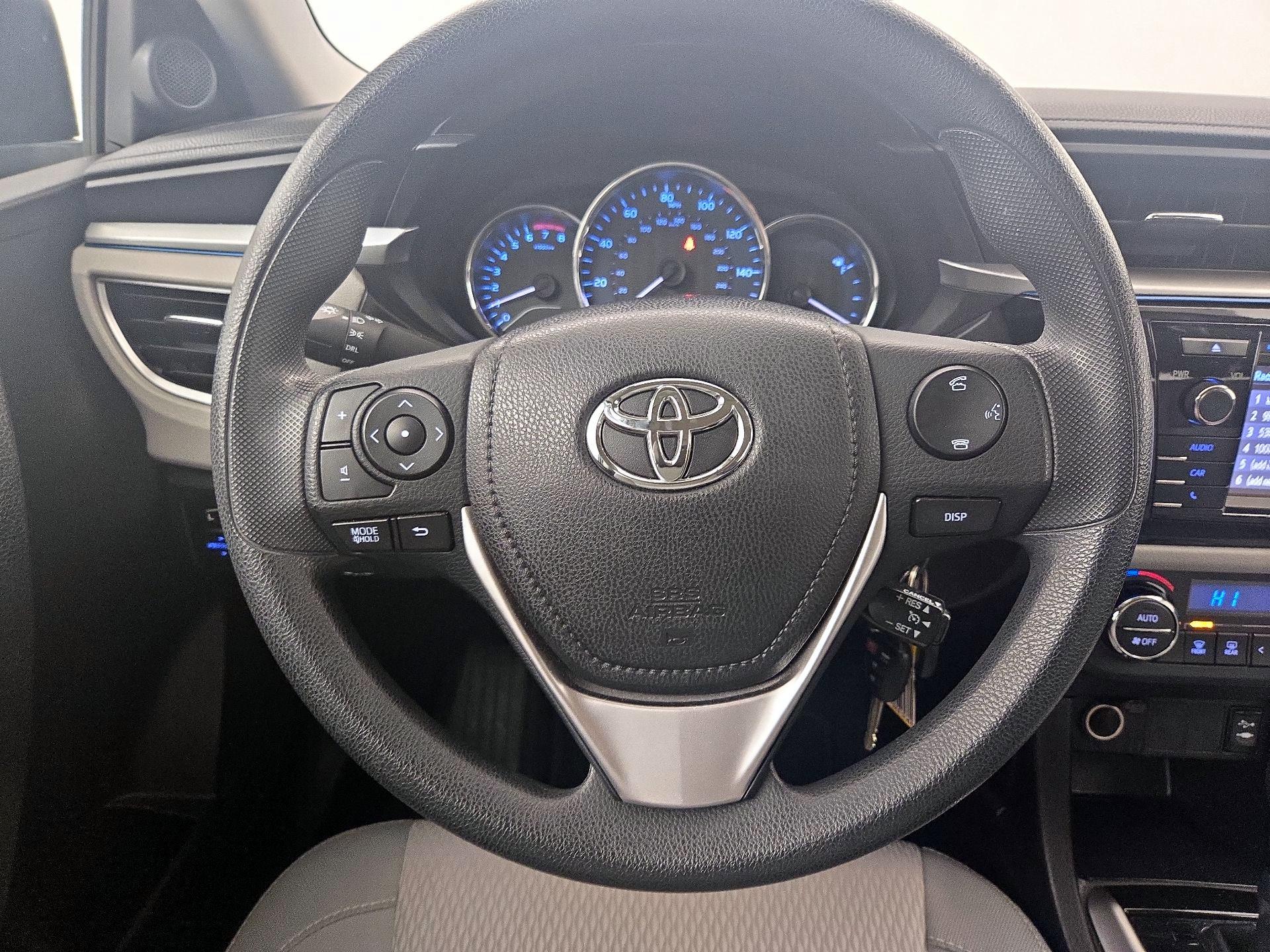 Thumbnail: 2014 Toyota Corolla - 10