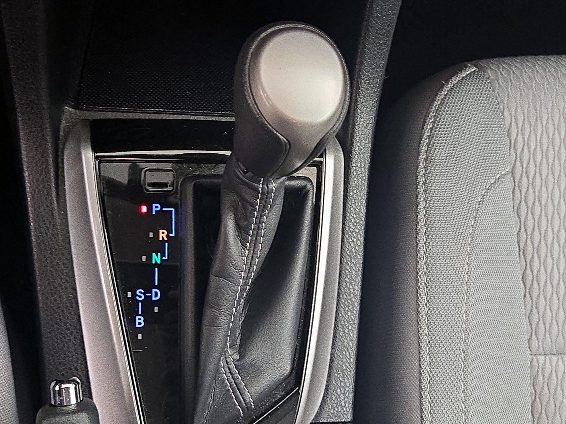 Thumbnail: 2014 Toyota Corolla - 17