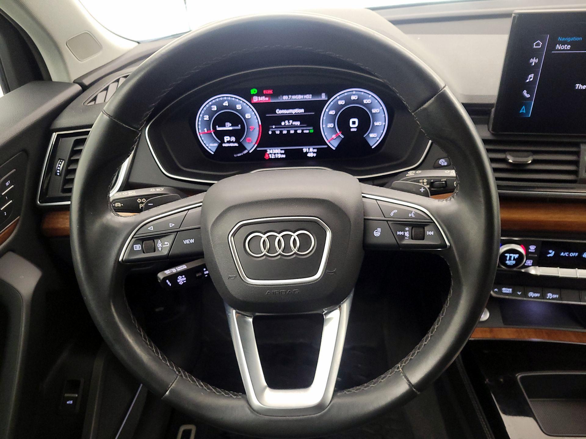 Thumbnail: 2023 Audi Q5 - 10