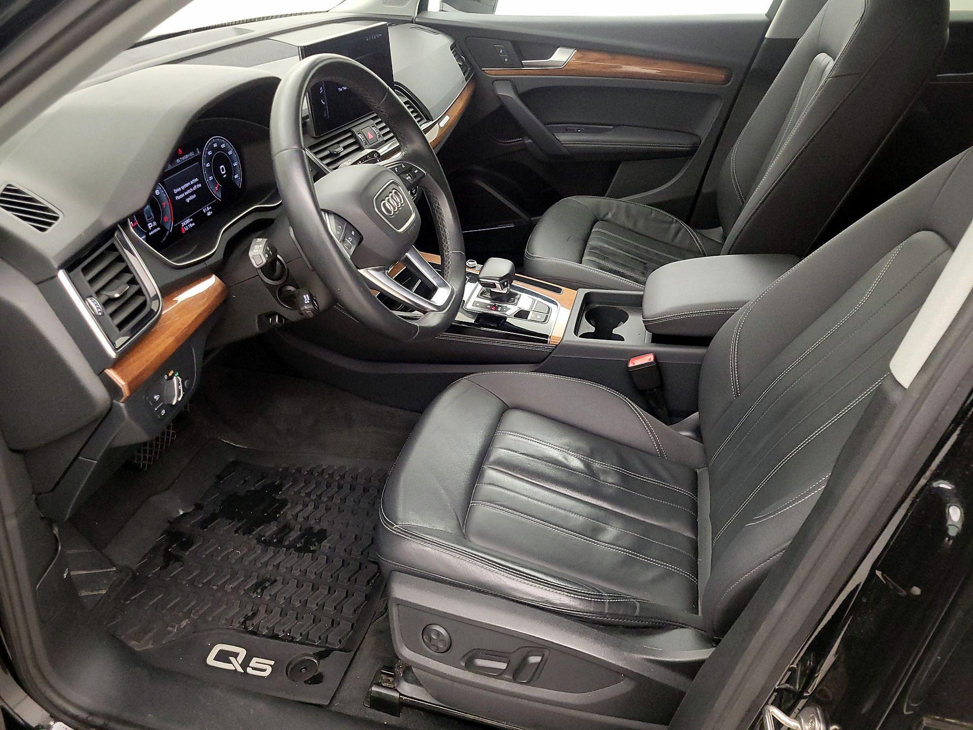 Thumbnail: 2023 Audi Q5 - 11